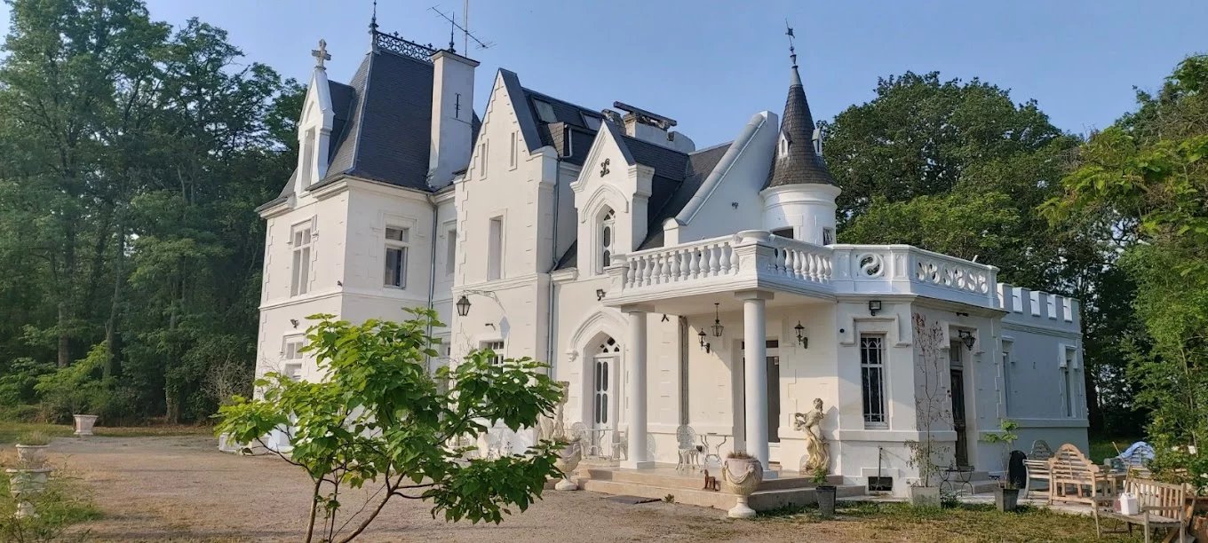 France - À vendre - Château du XIXeme siècle