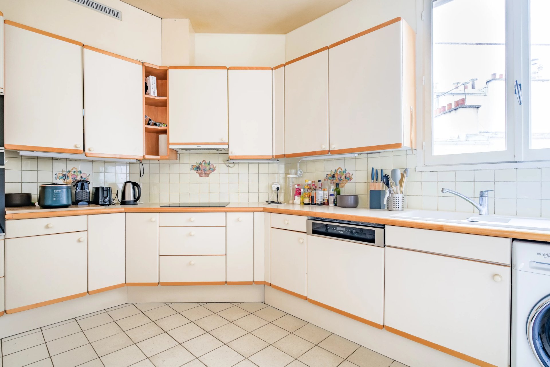 2 Bedroom Apartment/Flat's Image 7