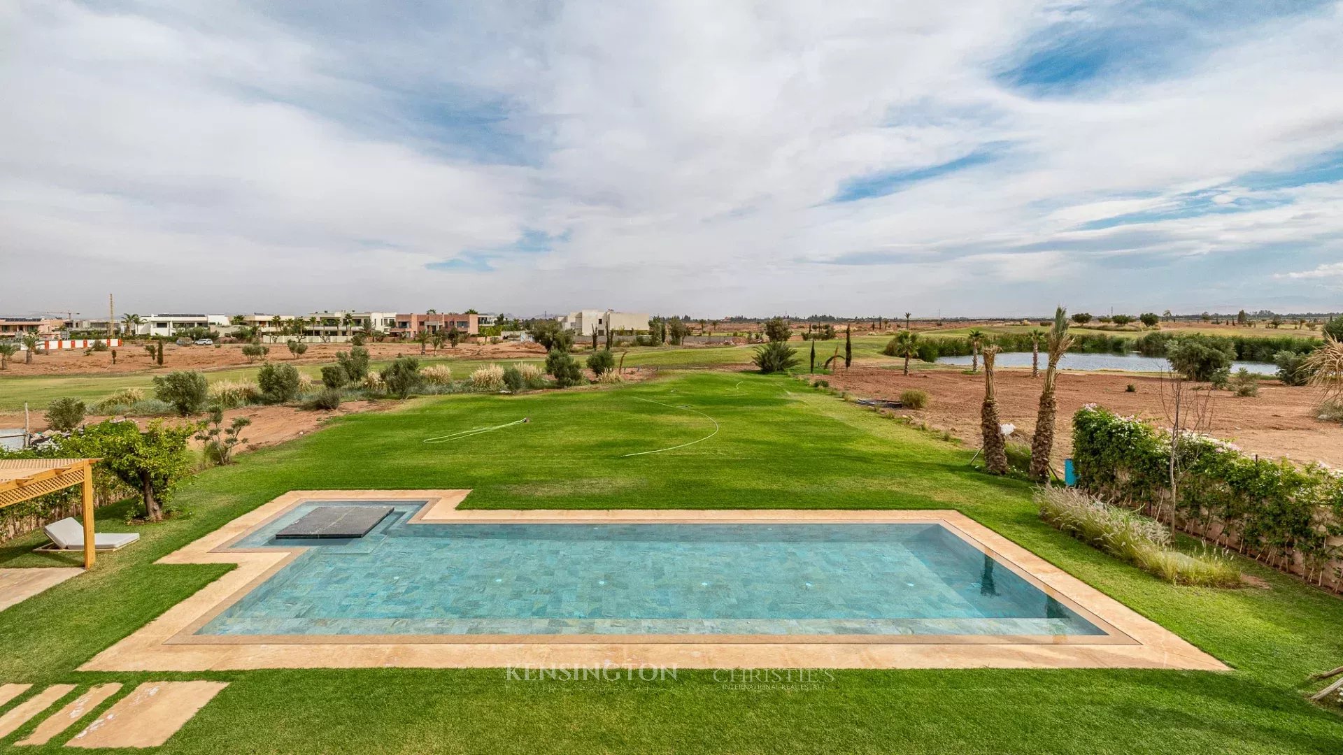 4 Bedroom Villa/Townhouse's Image 40