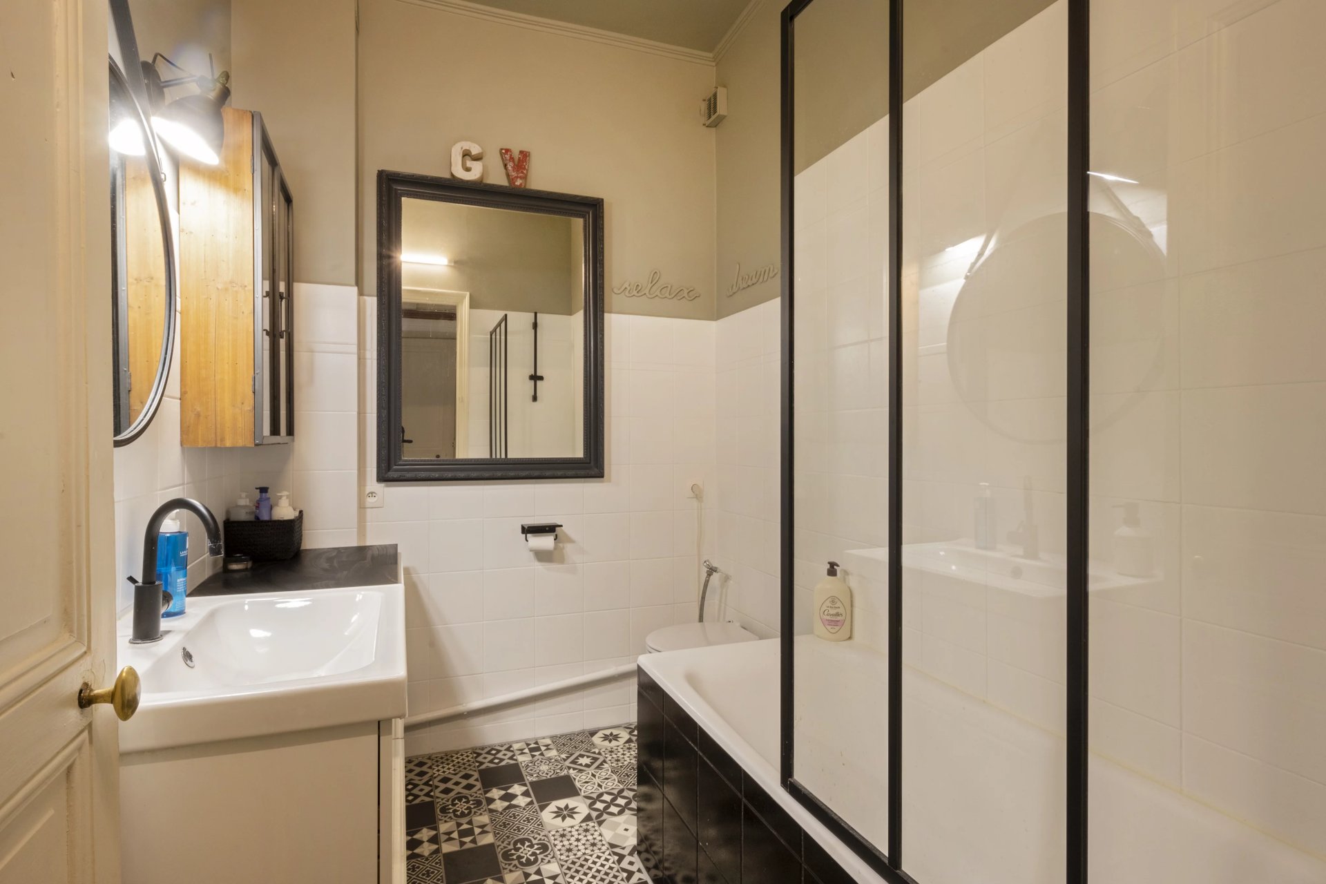 3 Bedroom Apartment/Flat's Image 9