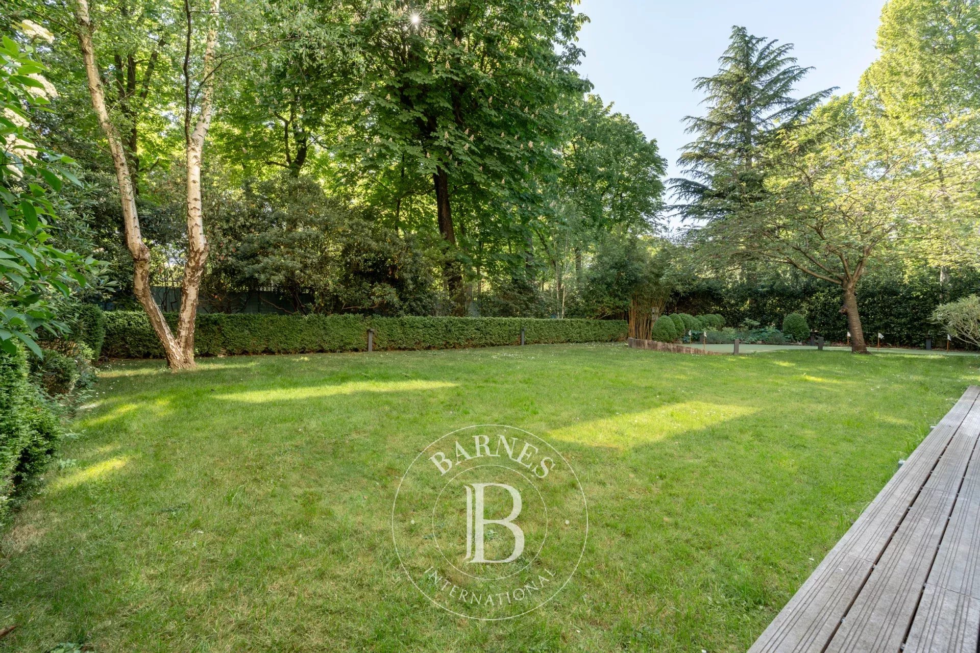 Appartement Neuilly-sur-Seine  -  ref 86941197 (picture 2)