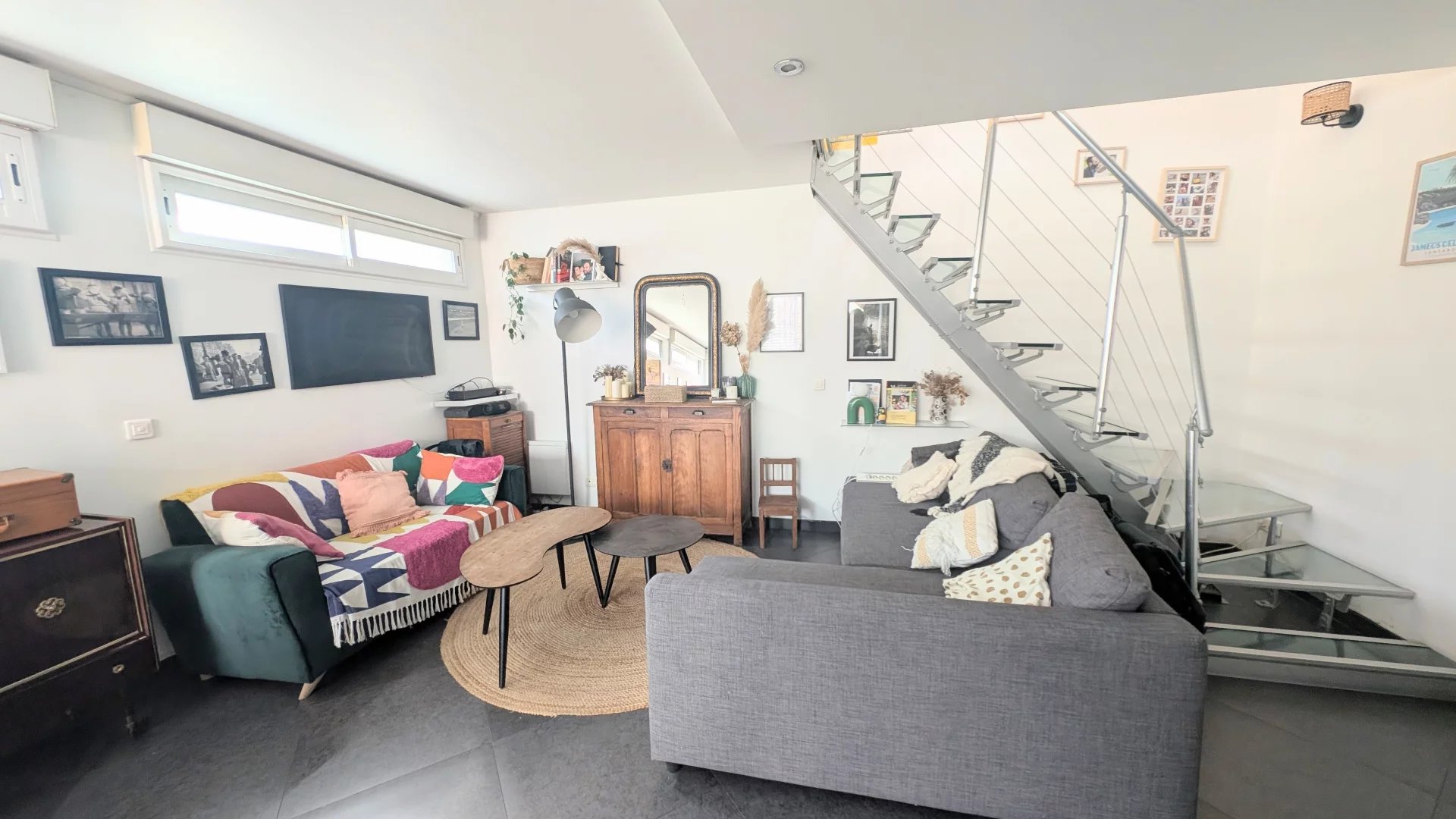 Maison 4 pièces, terrasse, parking  BAGNOLET/LILAS - Image Array