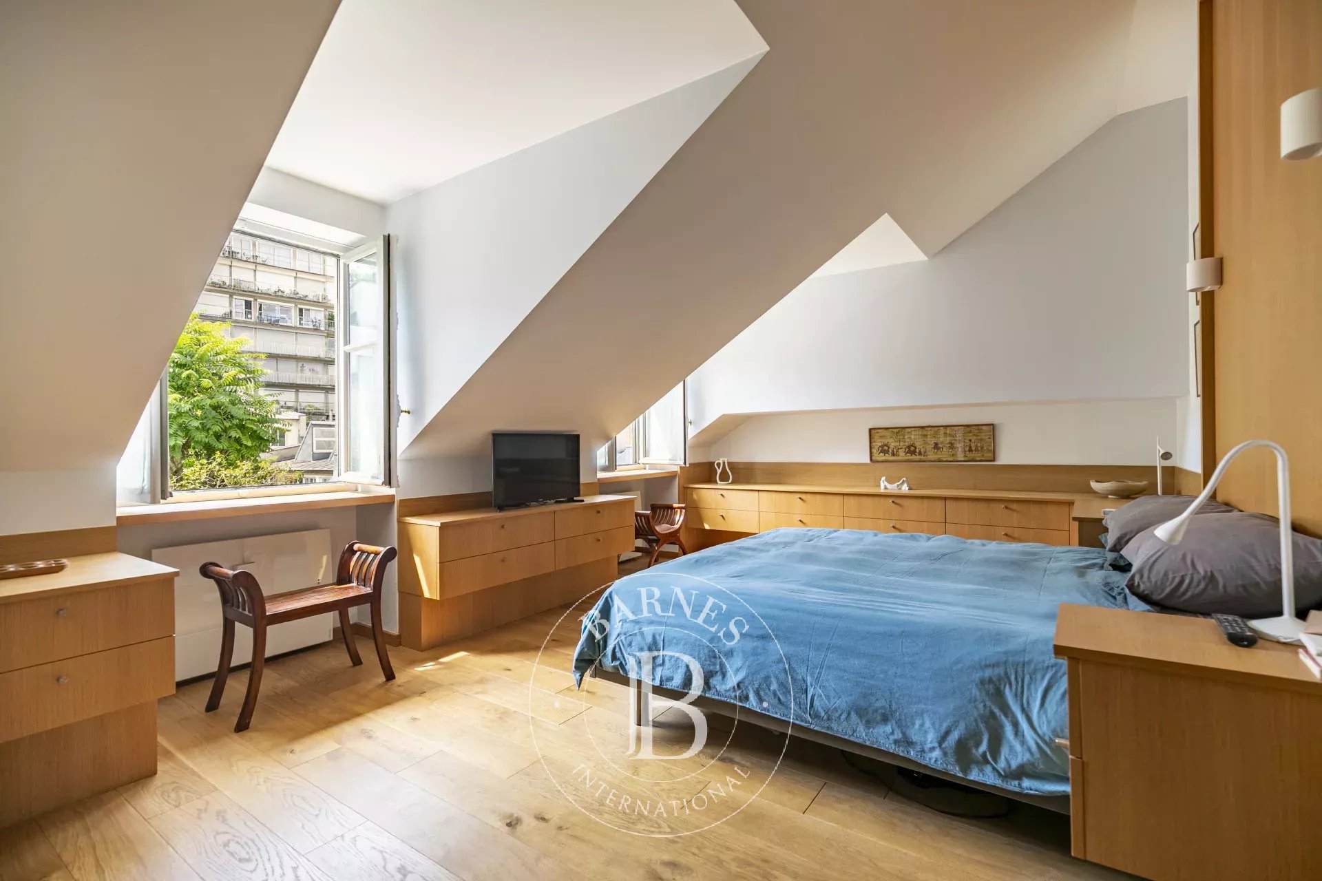 Paris  - Appartement 7 Pi&egrave;ces 4 Chambres - picture 12