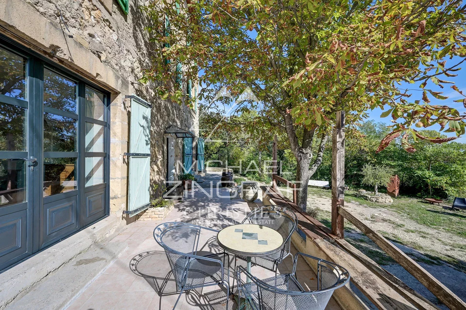 7 Bedroom Villa/Townhouse's Image 3