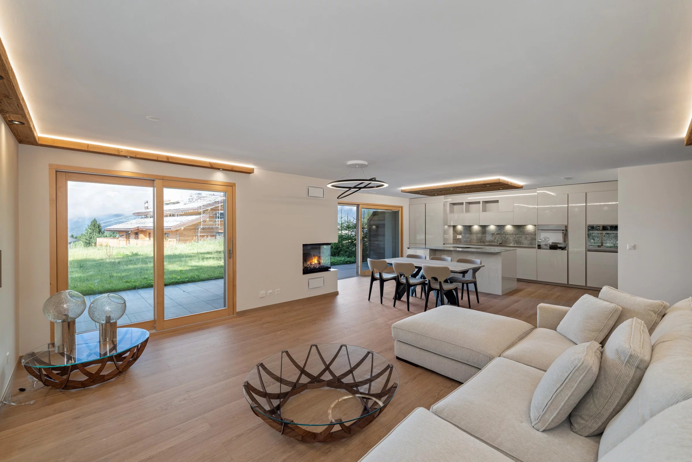 Luxury garden apartment on the golf course in Crans-Montana