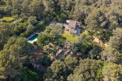 Charming Provençal property within walking distance of the village of La Colle-sur-Loup — photo 4 of 7