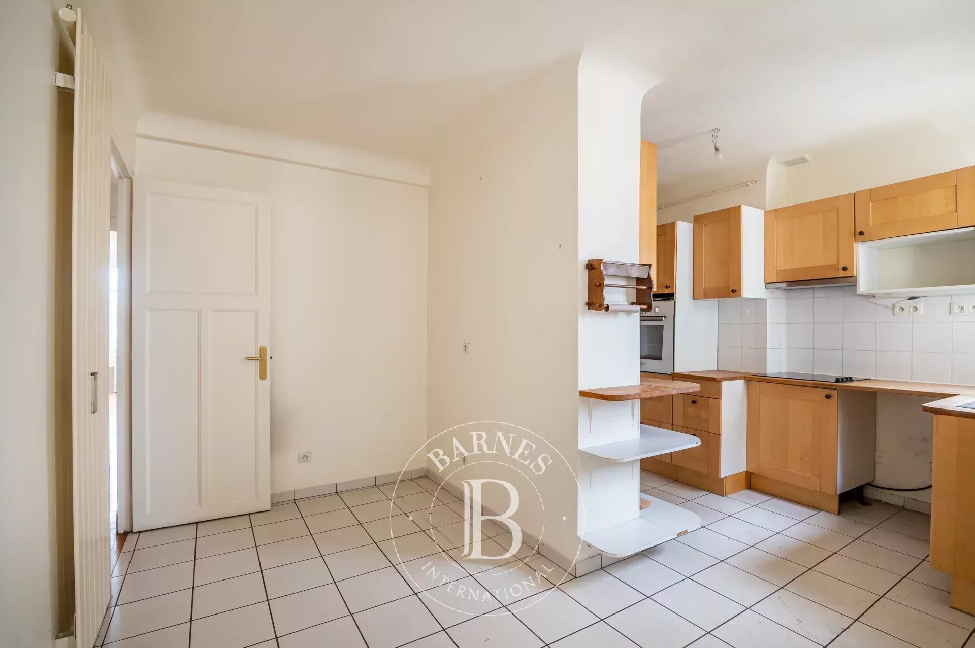 Neuilly - Argenson - 3-bedroom apartment - Upper floor - Unobstructed views - picture 12