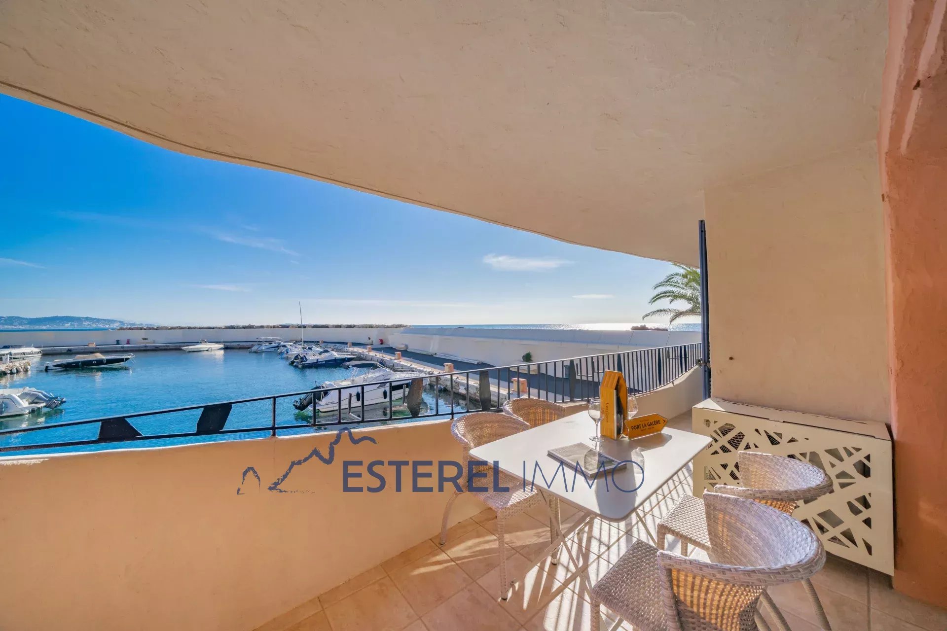 Appartement 2 chambres à louer pour les vacances à Port-la-Galère — photo 2