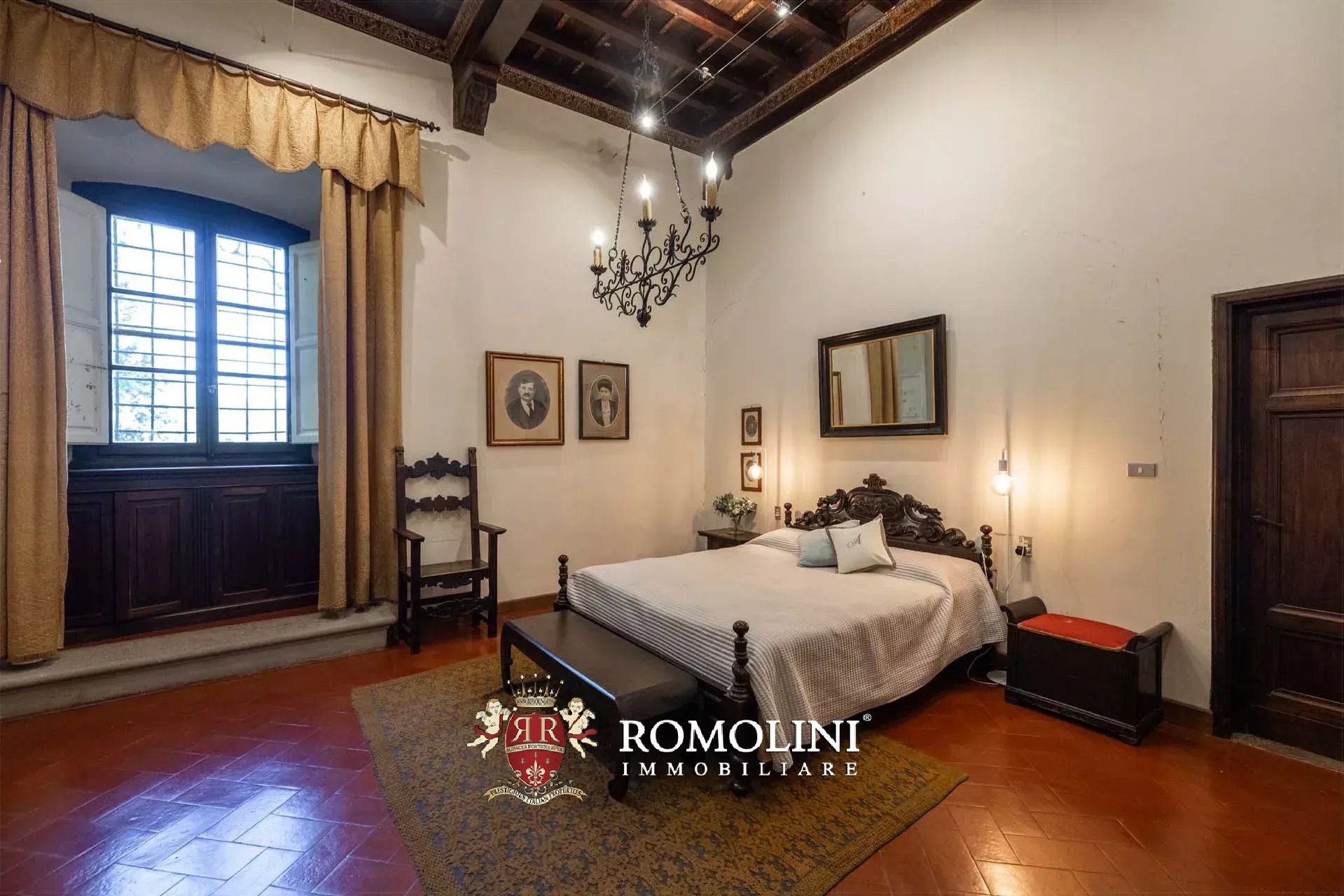 60 Bedroom Chateau's Image 35