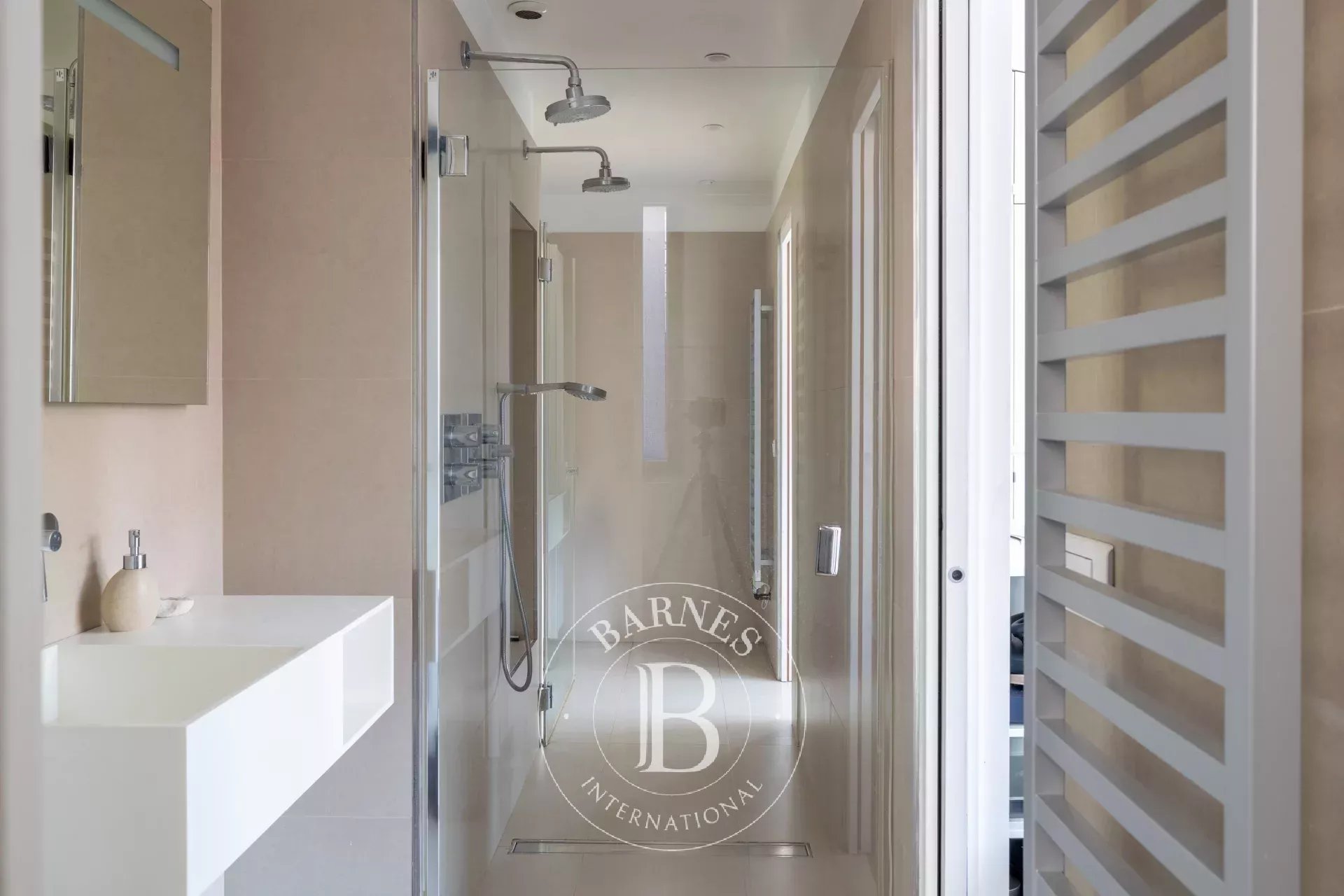 Ev Paris 19ème - picture 11