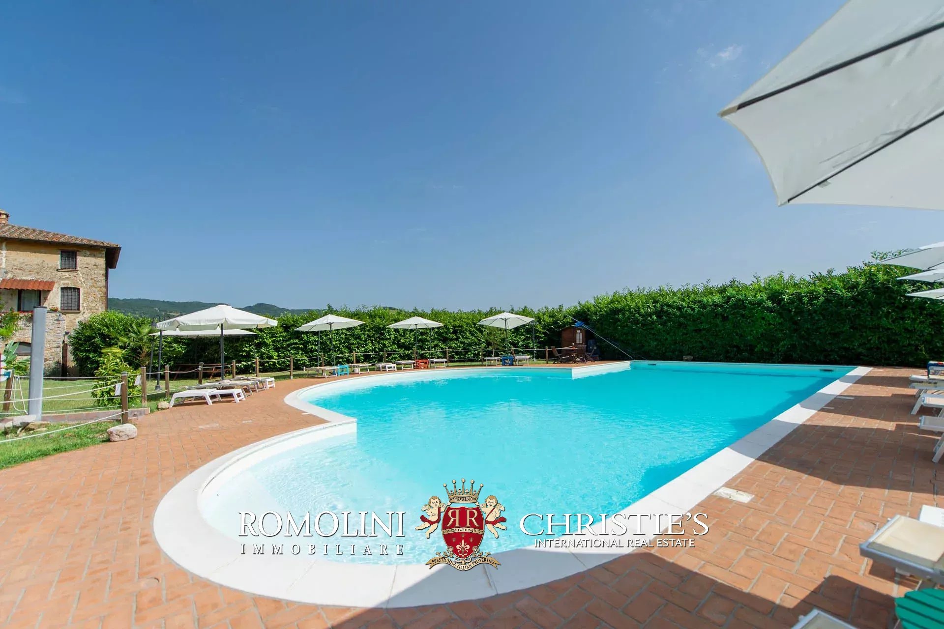 12 Bedroom Villa/Townhouse's Image 4