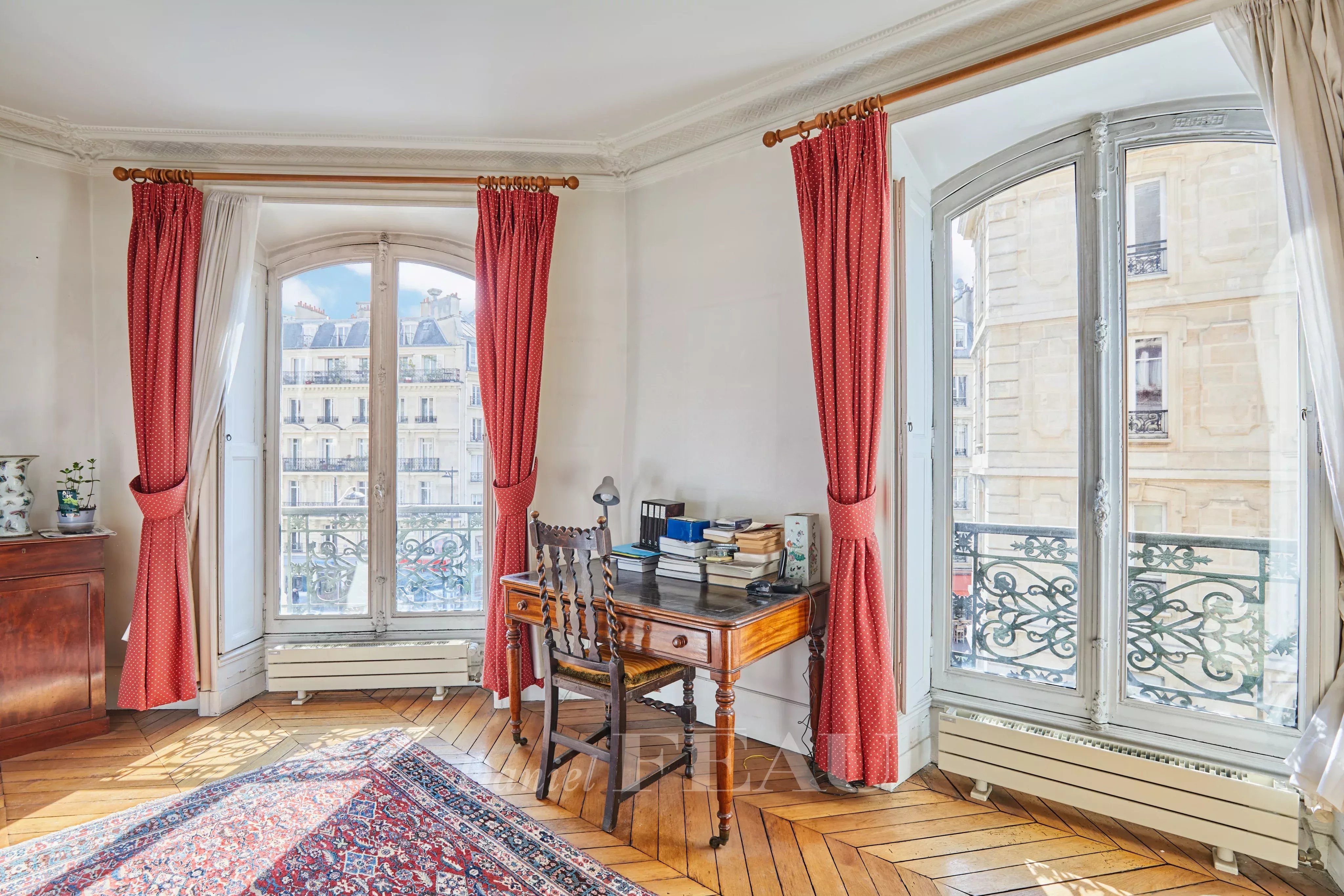 Sale Apartment Paris 6th