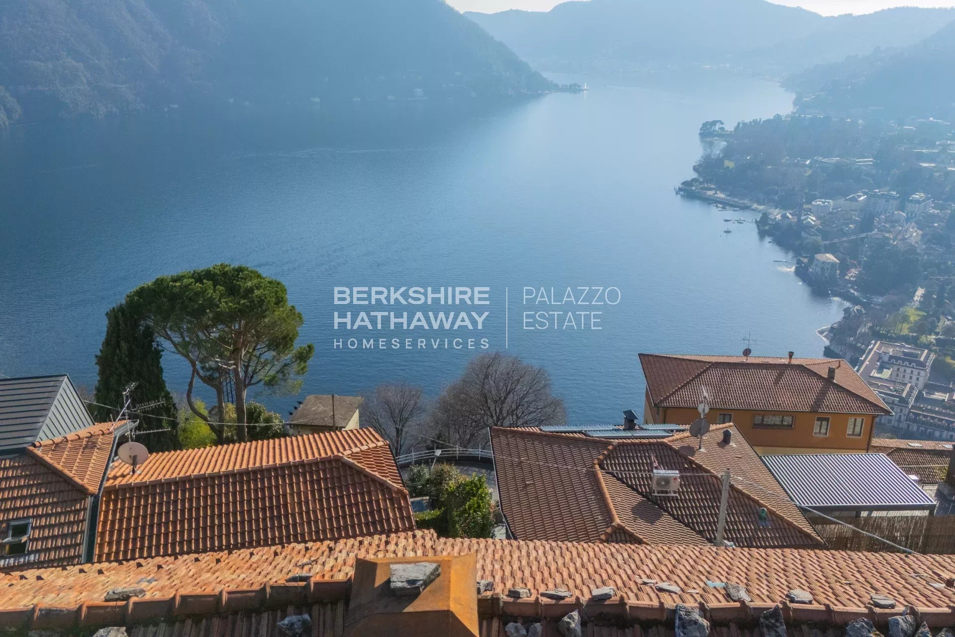 Casa a Cernobbio con vista lago e giardino