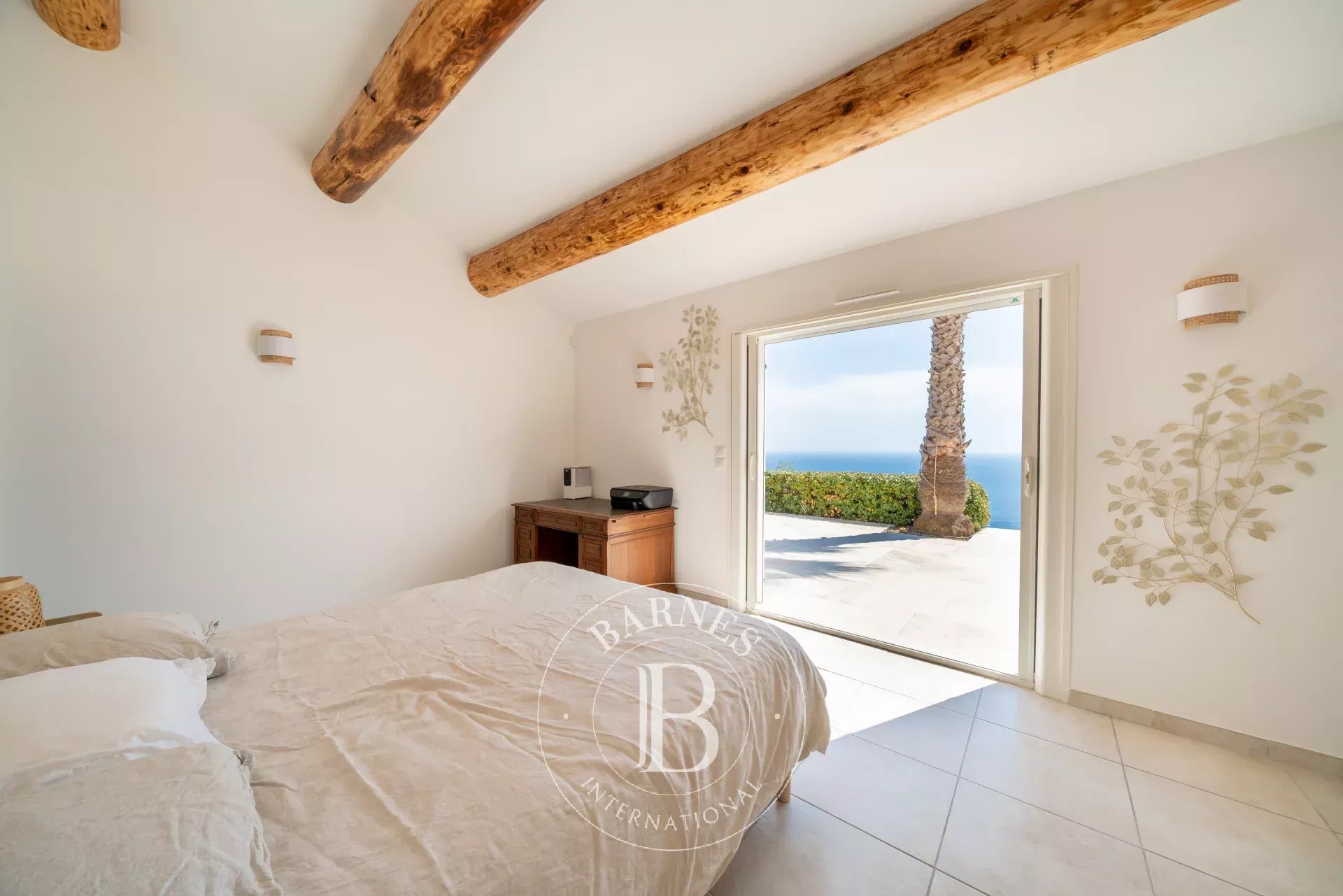 Villa Saint-Raphaël - picture 8