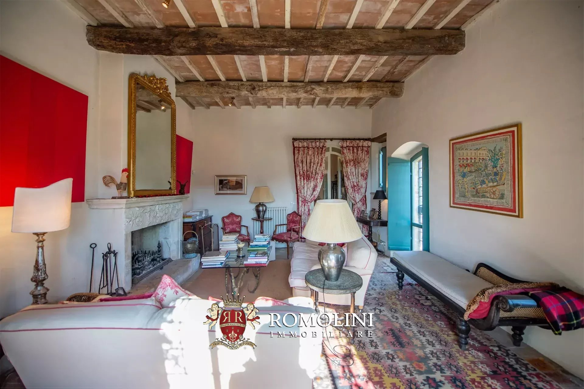 BORGO RISTRUTTURATO CON PISCINA IN VENDITA A UMBERTIDE