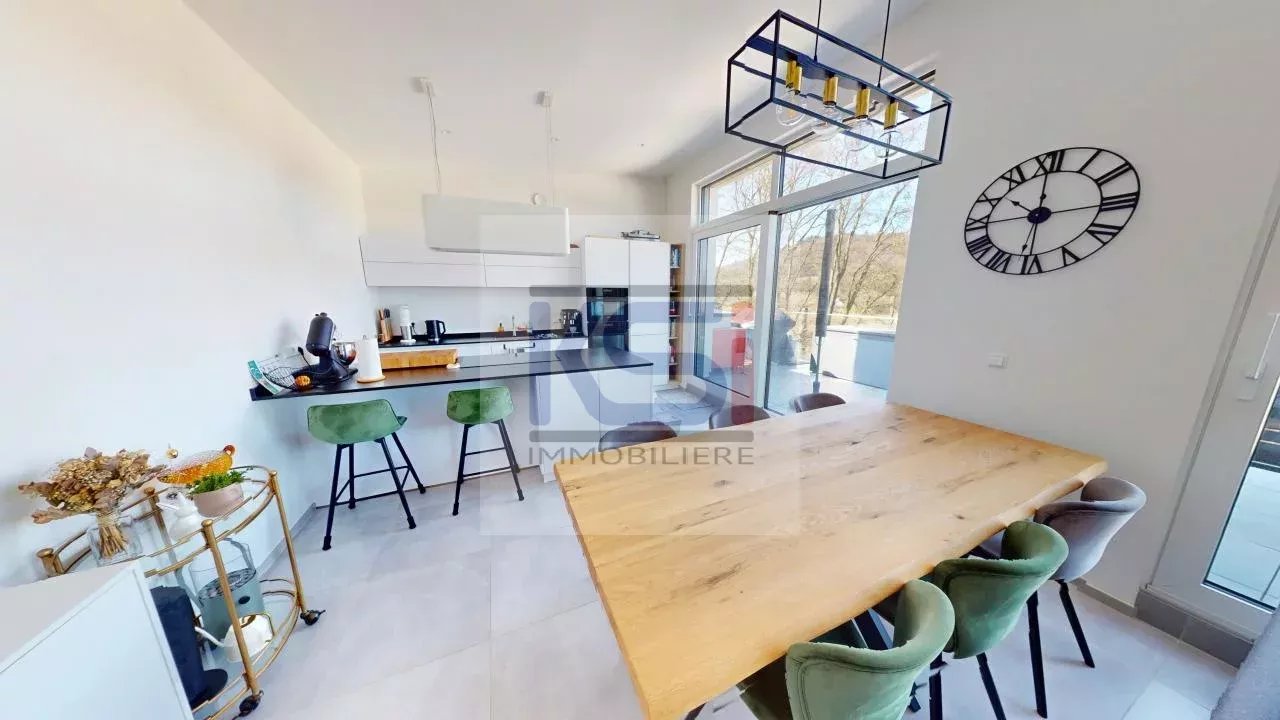 Penthouse (3ème étage) à Schieren