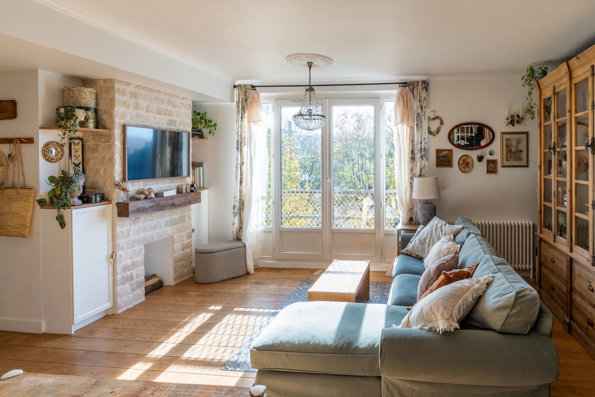 LOCATION VIDE - DUPLEX DE 4/5 PIÈCES POUR 105,20 m2 AU SOL AVEC - Image Array