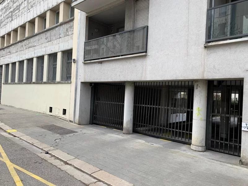Location Parking Grenoble