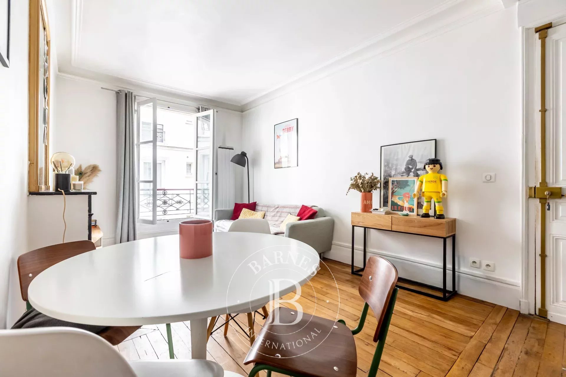 Daire Paris 8ème - picture 6