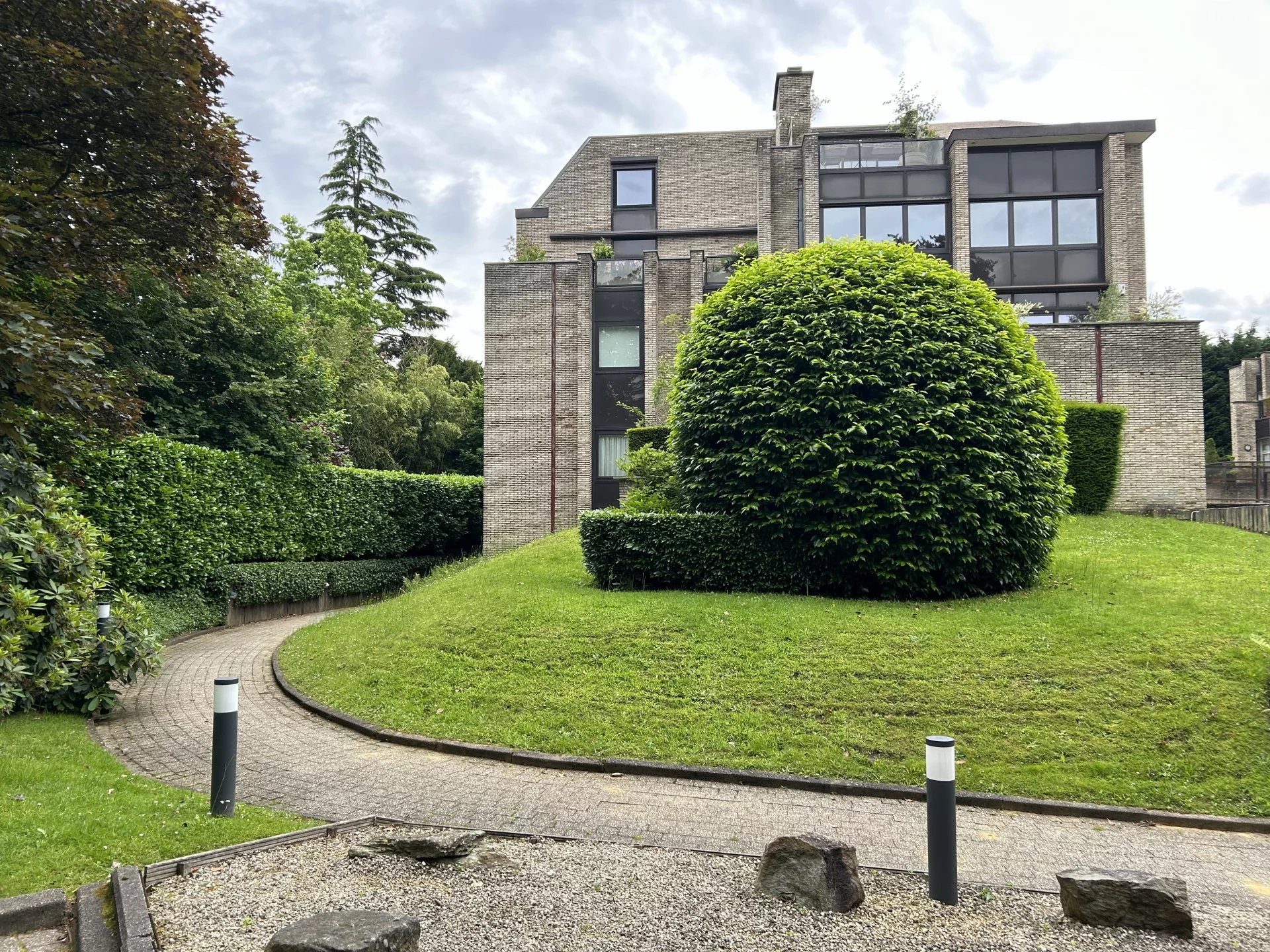 Uccle - Hamoir - Magnificent Penthouse set in greenery