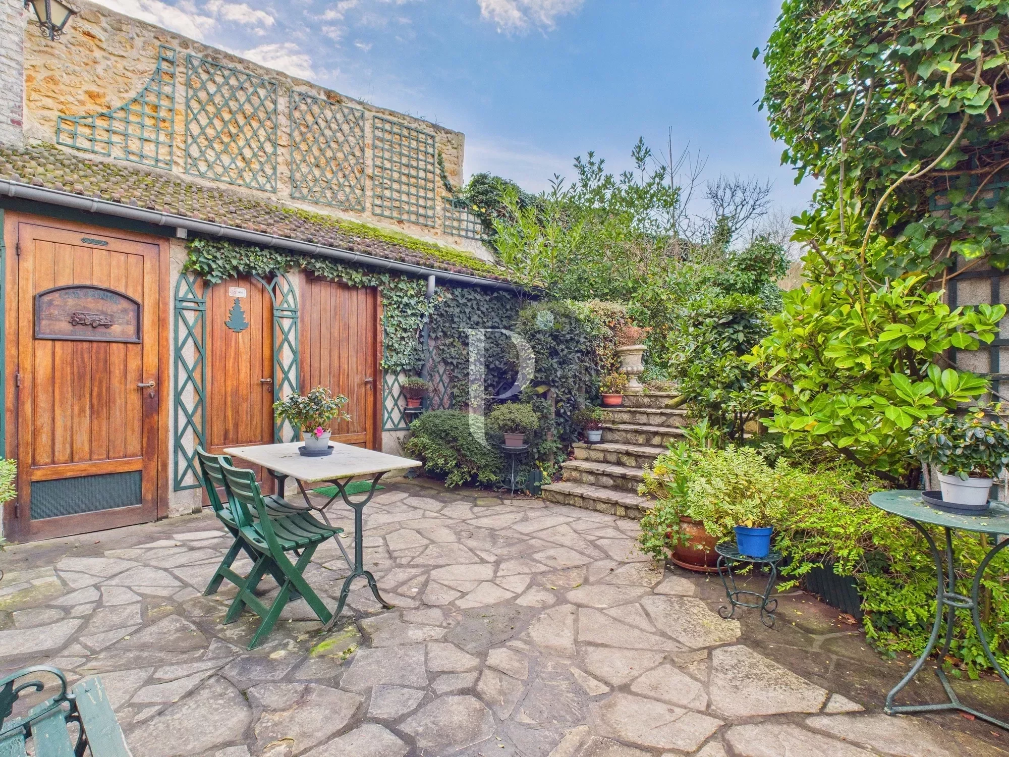 vente-maison-7-pieces-verrieres-le-buisson-86509373