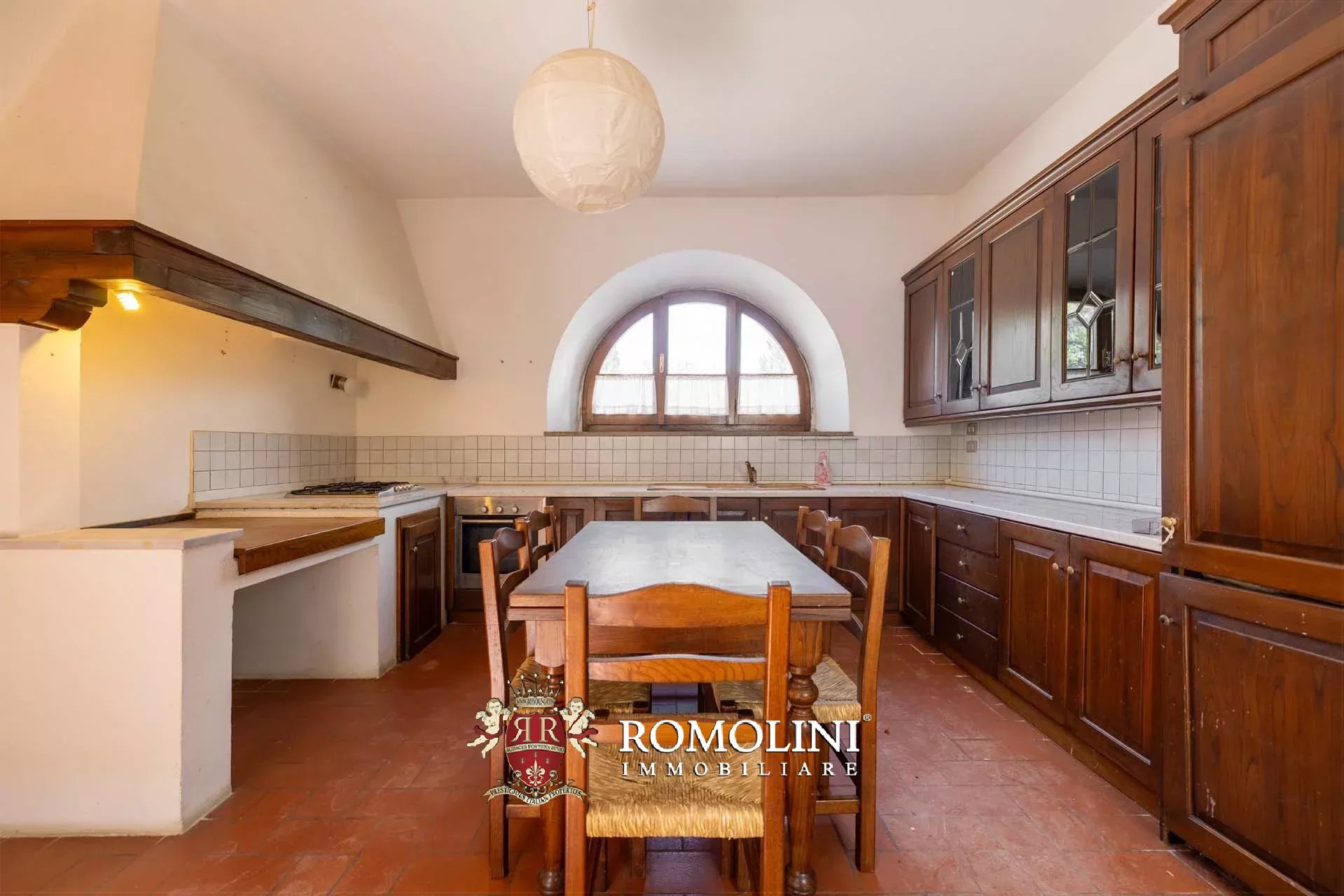 35 Bedroom Vineyard's Image 102