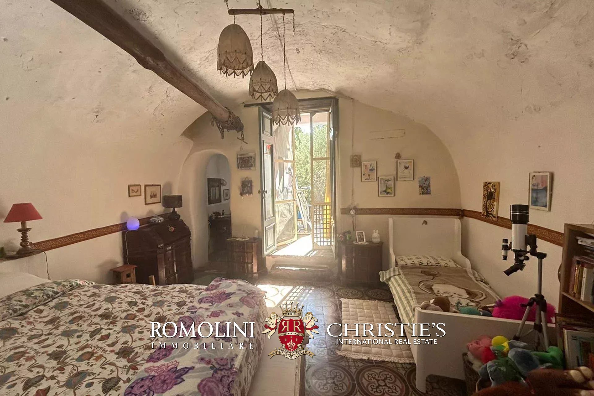 4 Bedroom Villa/Townhouse's Image 18