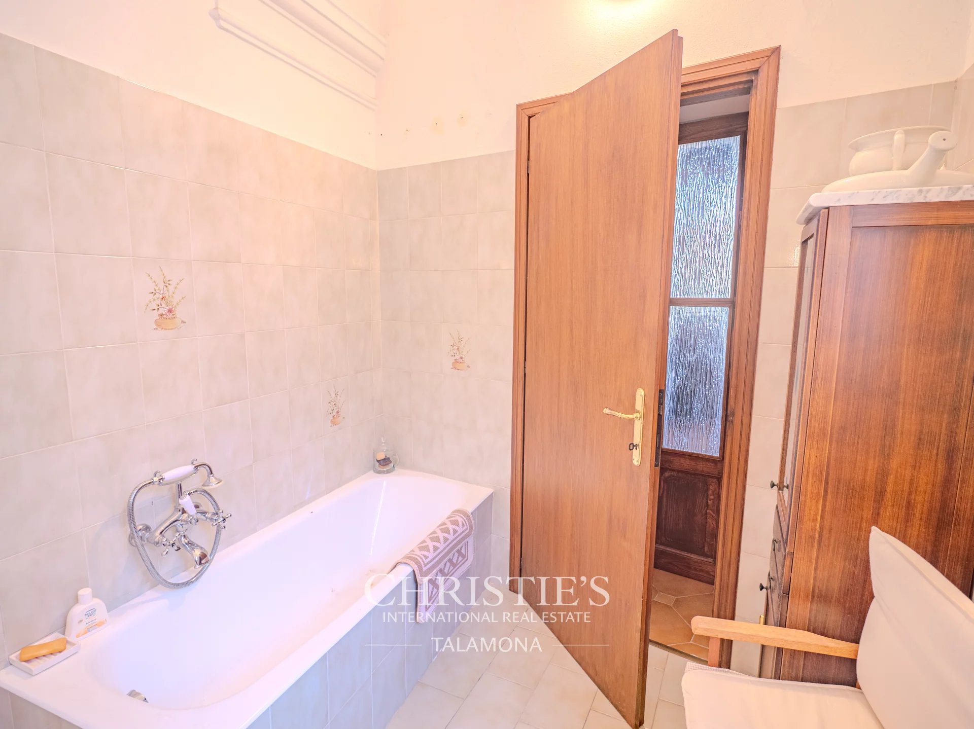 Villa/Townhouse's Image 14
