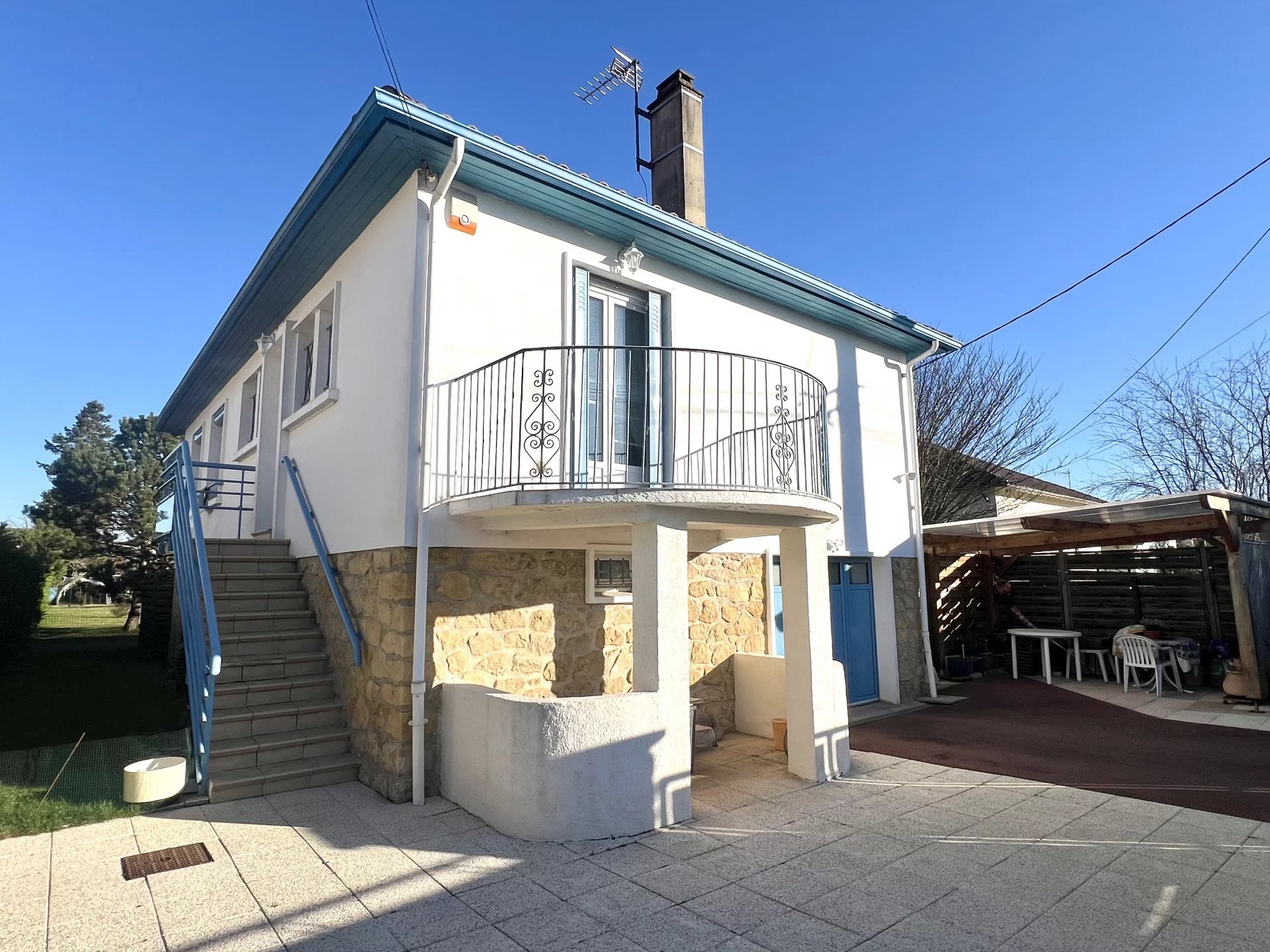 Maison familiale avec sous-sol aménagé – Quartier calme  et recherché