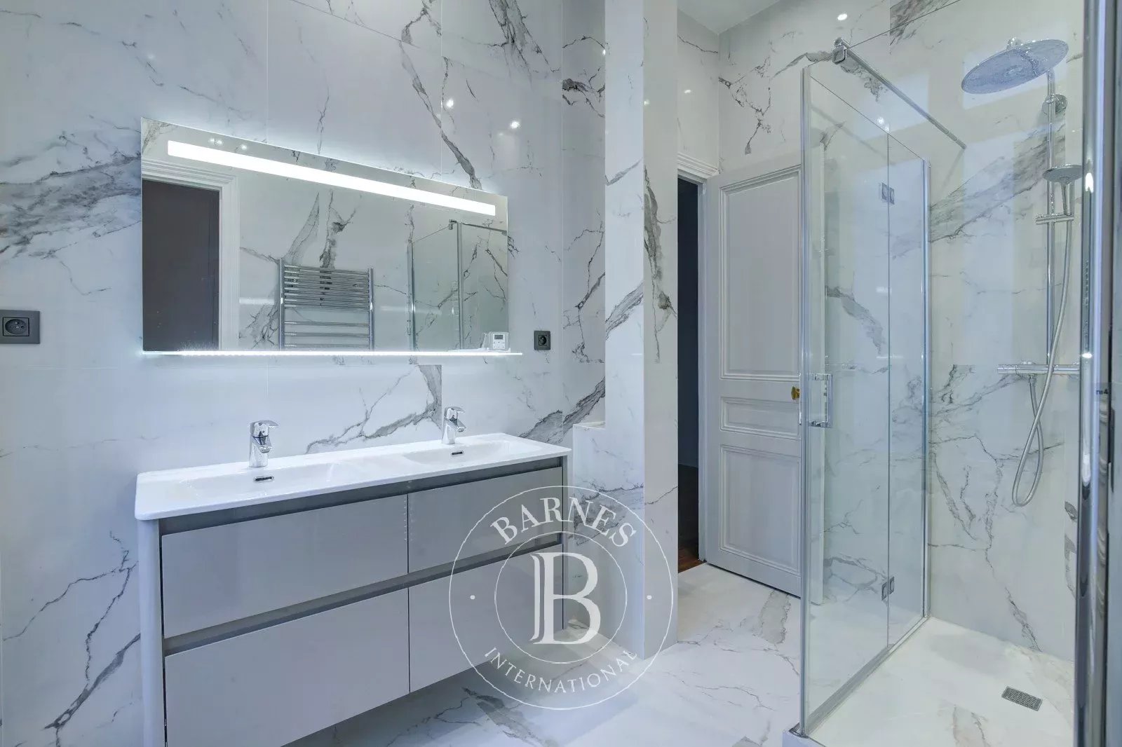 Daire Paris 16ème - picture 6