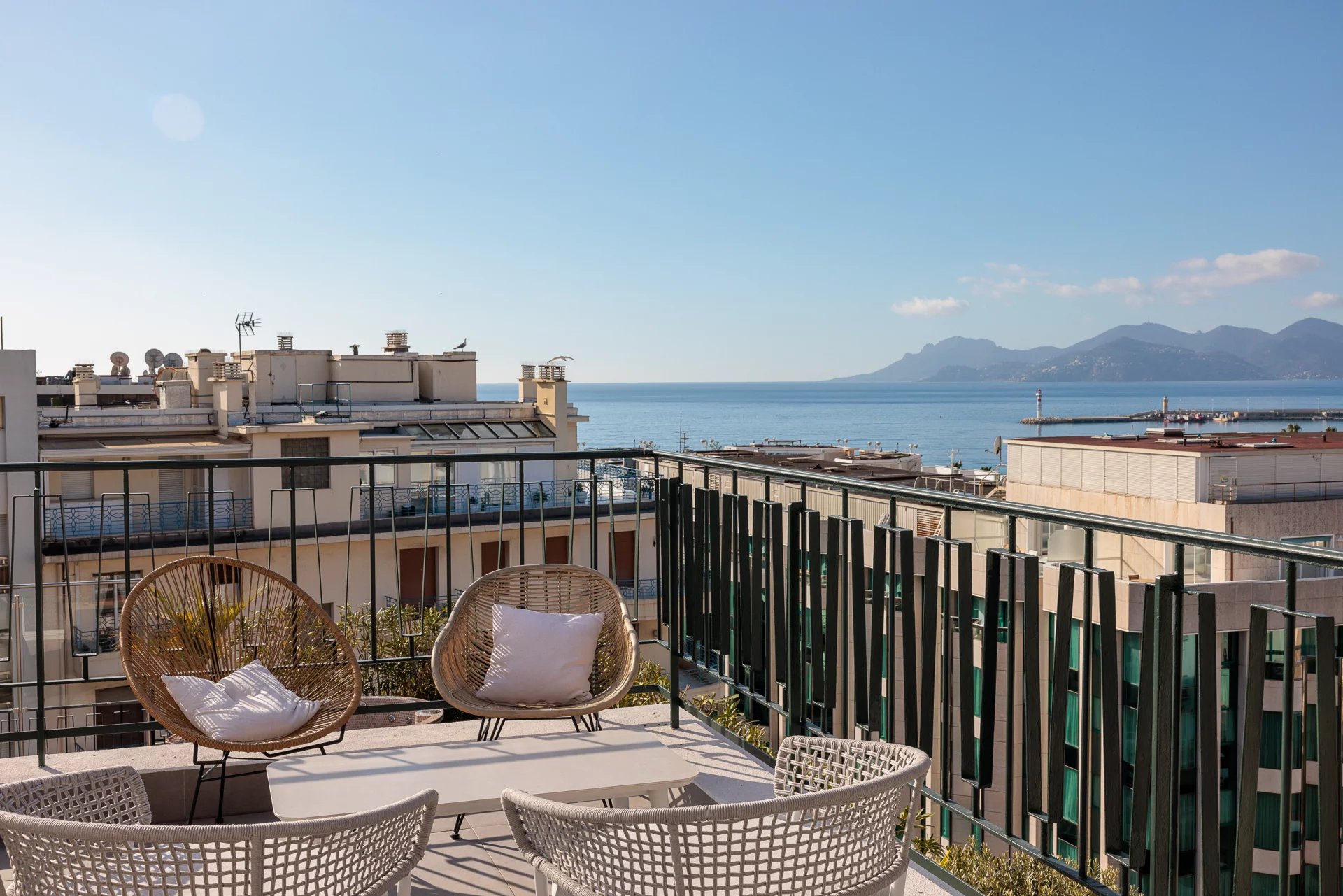 Agence immobilière de 