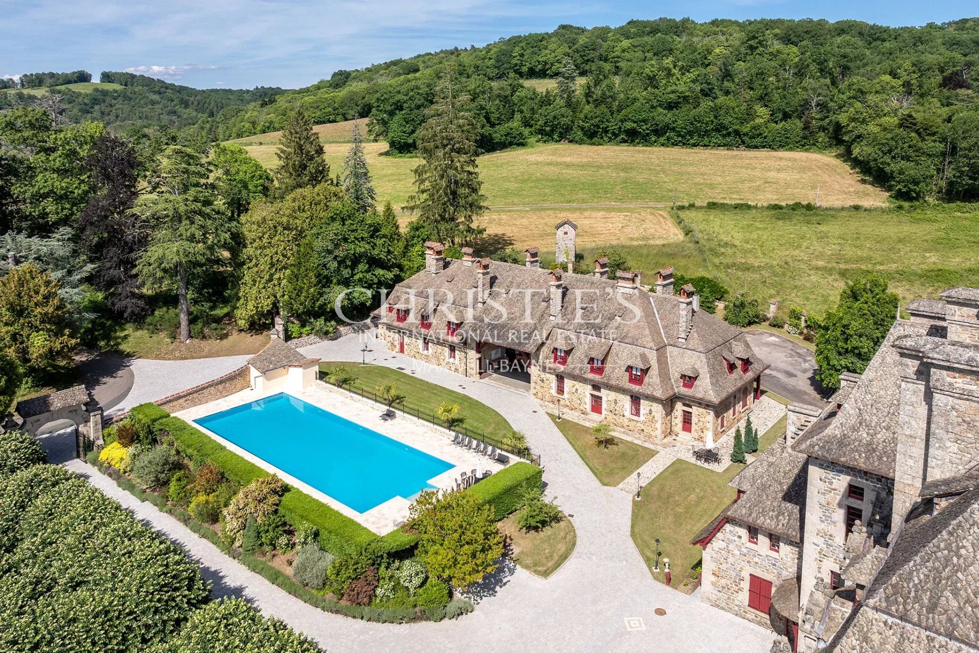 38 Bedroom Chateau's Image 117