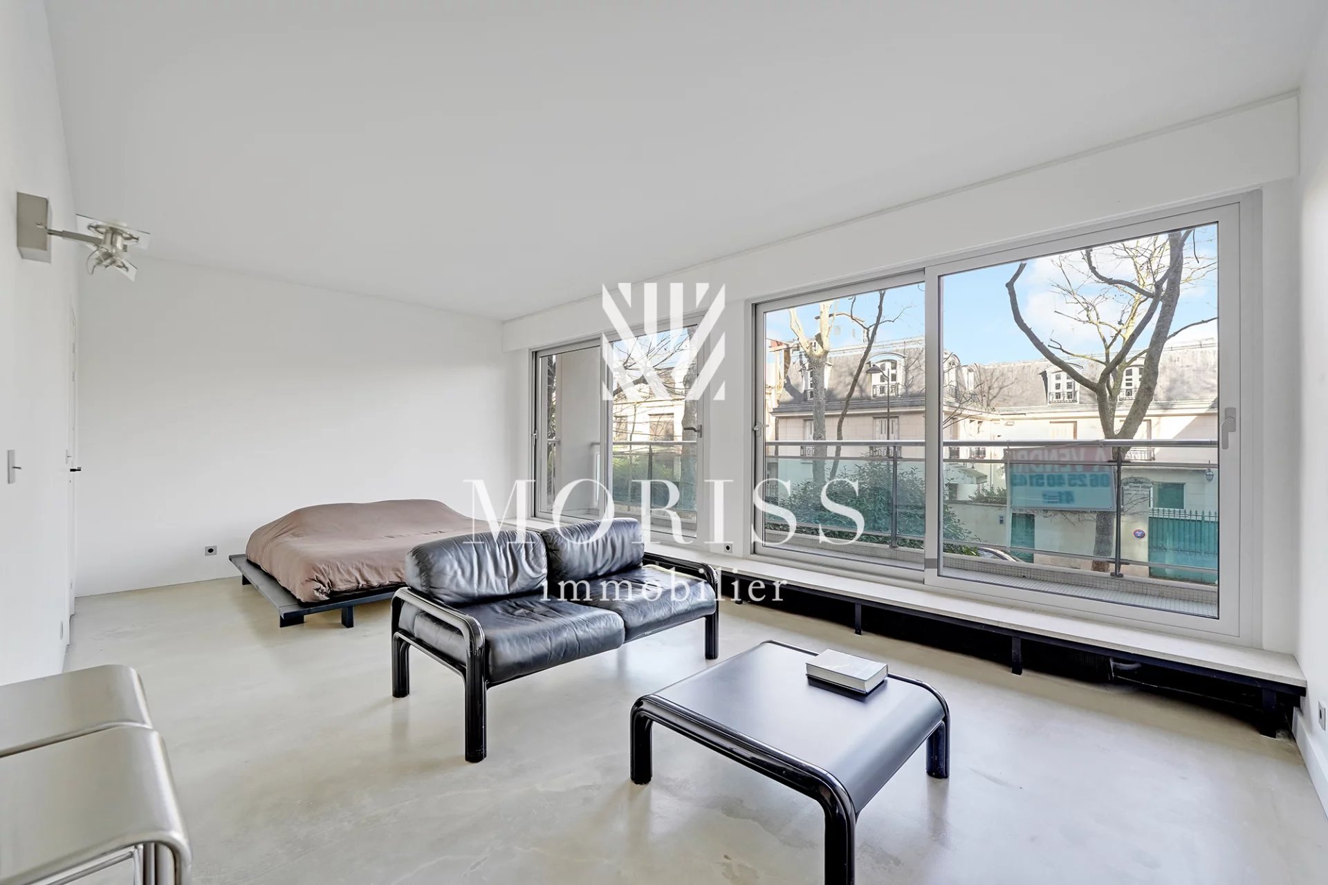 A vendre – Neuilly-sur-Seine – Studio de 41 m² transformable en - Image 1