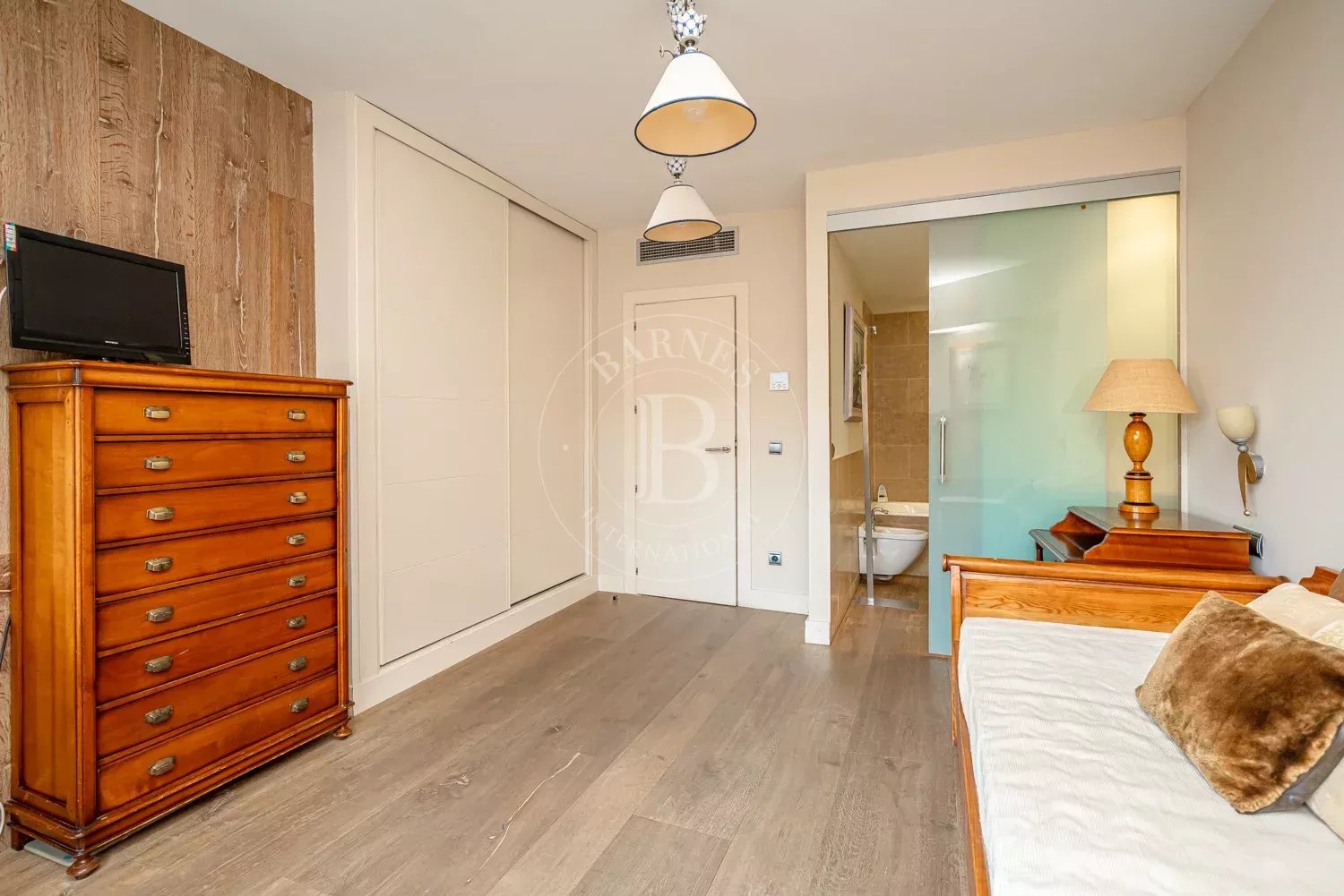 Daire Madrid - picture 12