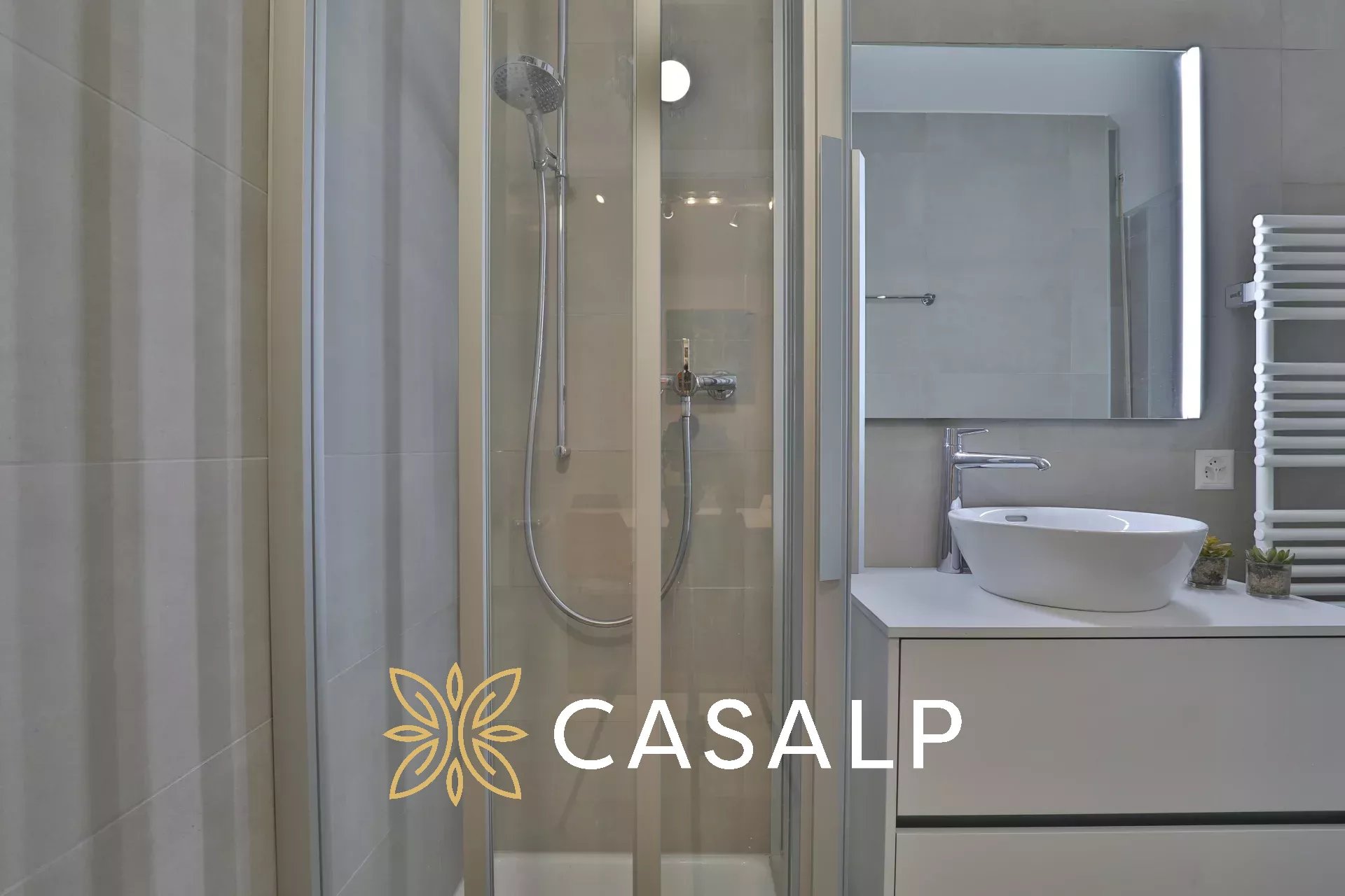 Charmant 2.5 pièces rénové à Crans-Montana