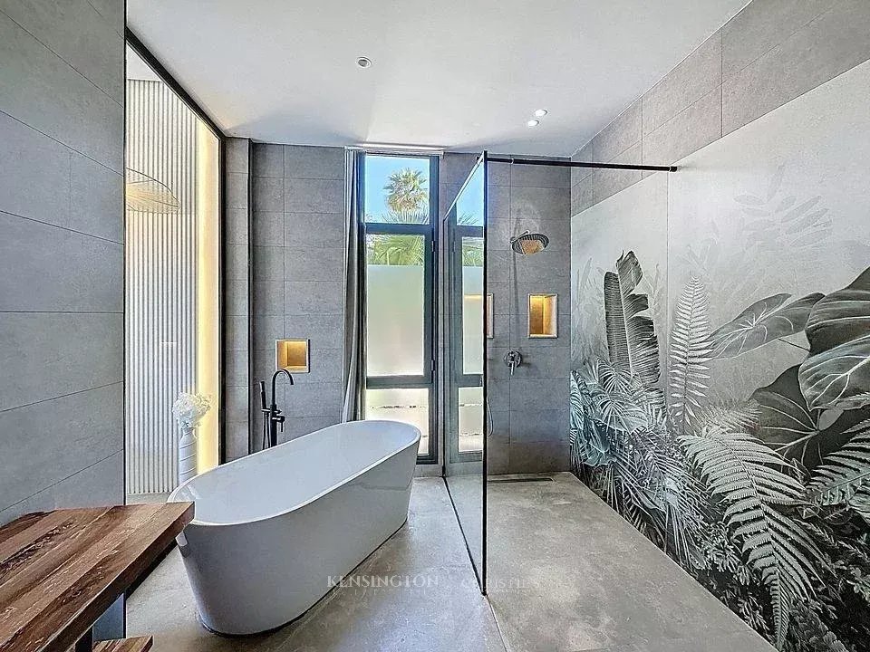 4 Bedroom Villa/Townhouse's Image 11