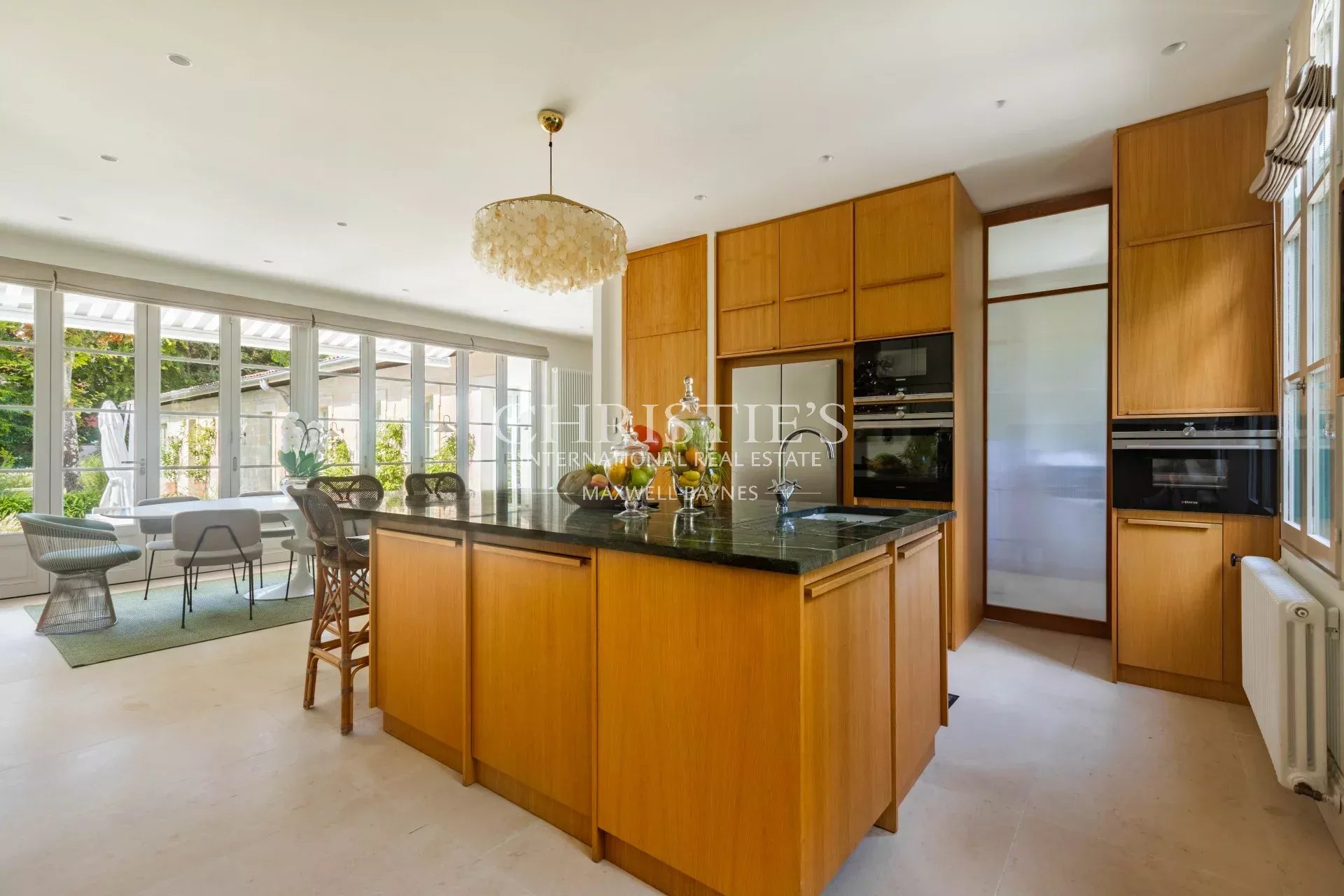 5 Bedroom Villa/Townhouse's Image 12