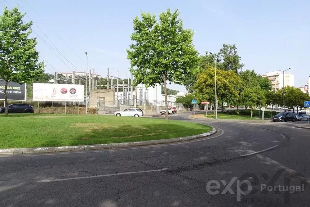 Terreno em Castelo Branco, a Lotear para construção residencial, com Plano de Pormenor aprovado e publicado