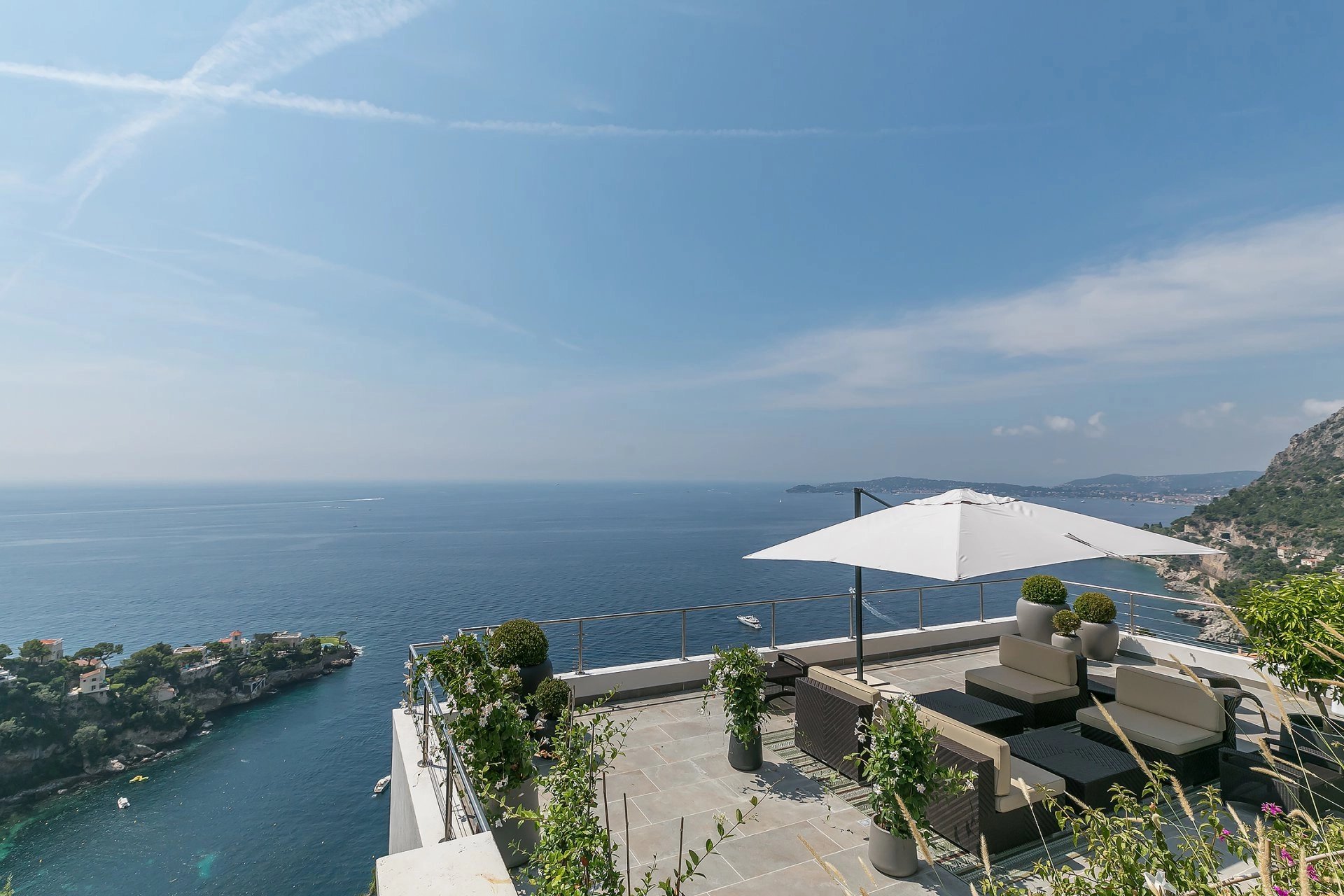 Cap d'Ail - Villa contemporaine vue mer