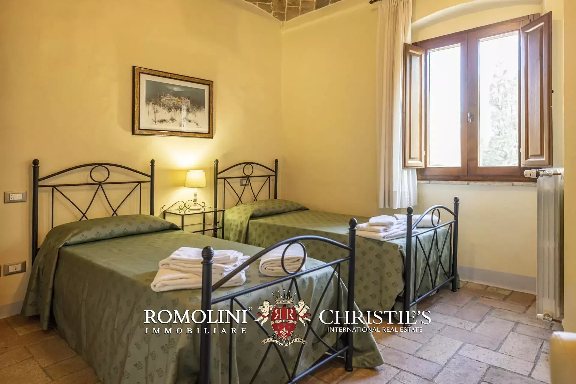 18 Bedroom Villa/Townhouse's Image 58
