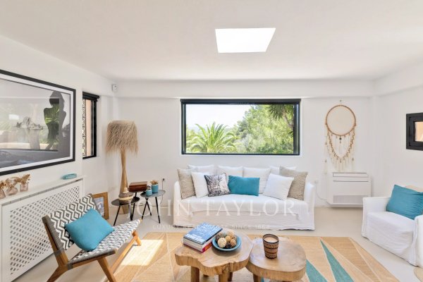 Exclusive traditional Mediterranean-style home on the outskirts of San José, Ibiza — photo 4