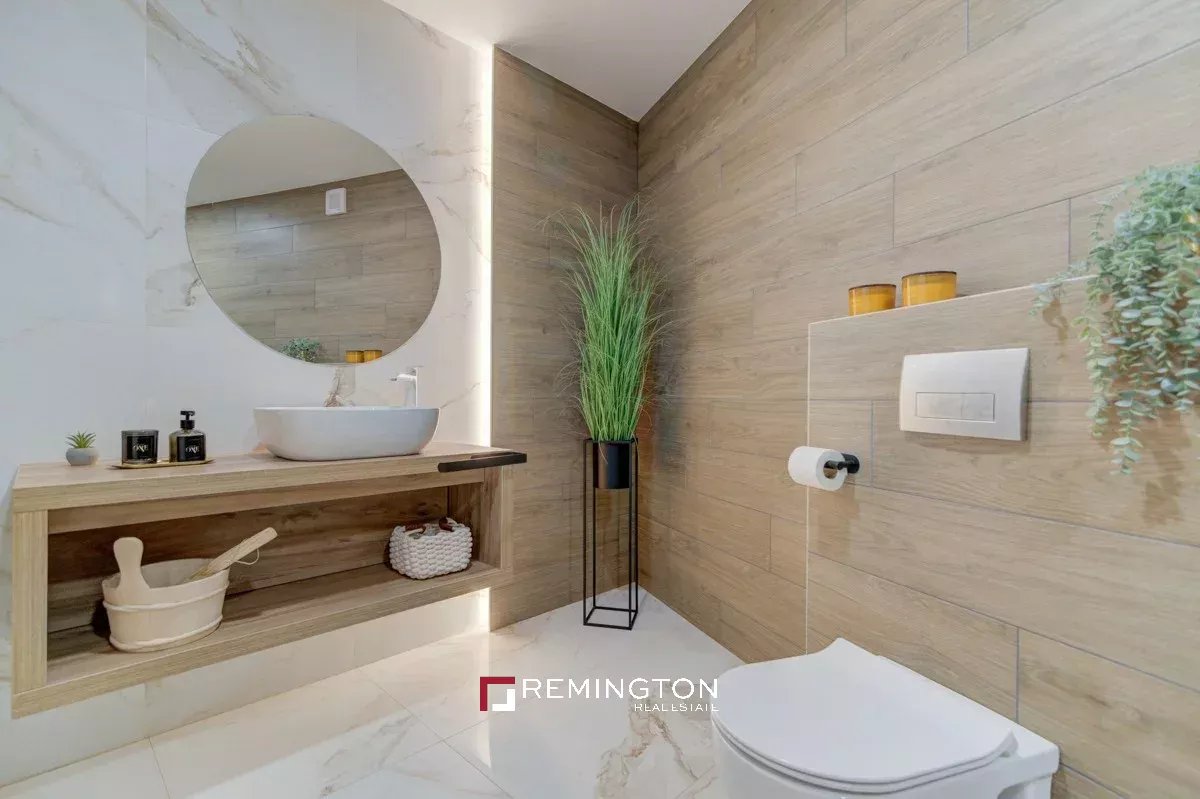 4 Bedroom Villa/Townhouse's Image 5