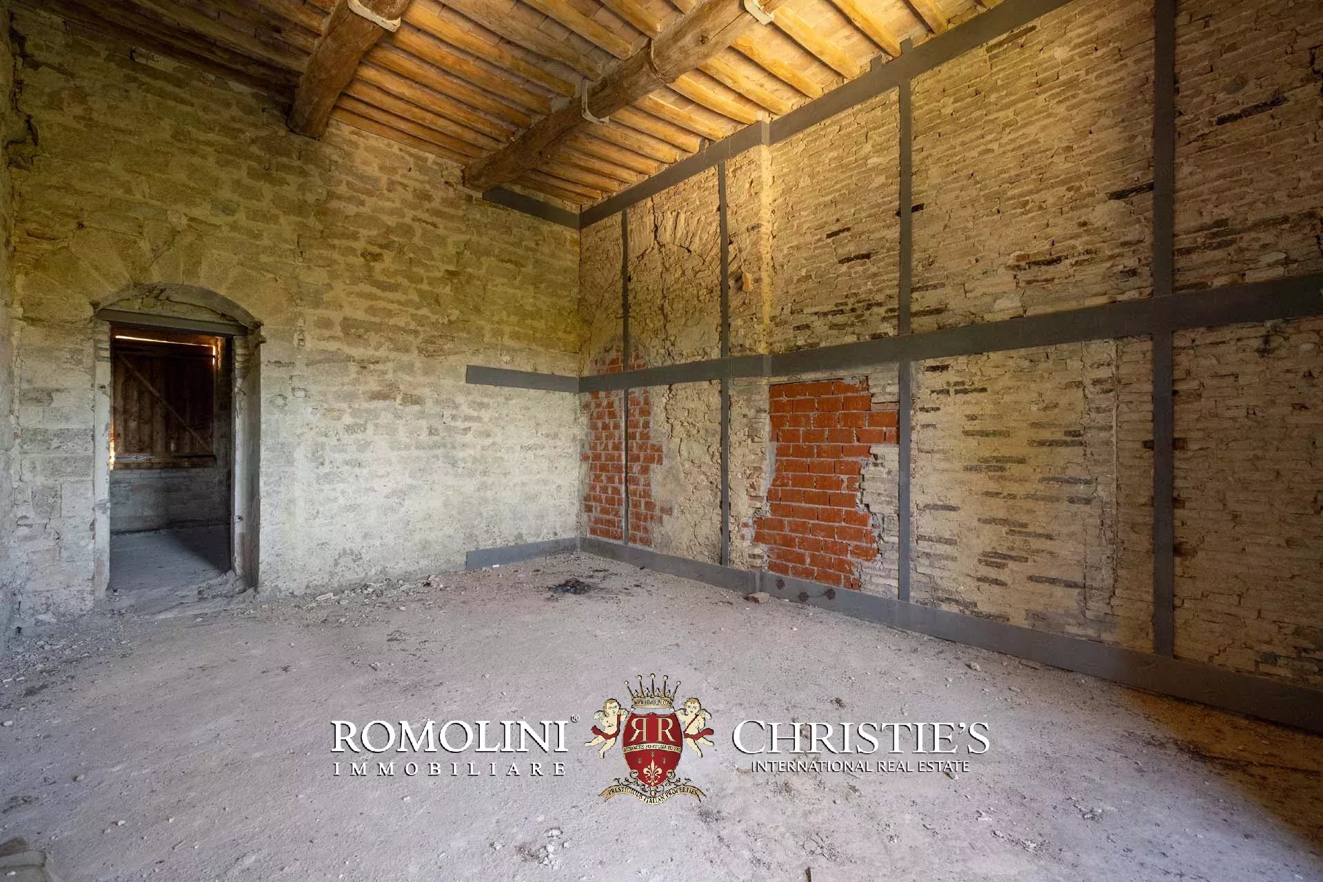 150 Bedroom Villa/Townhouse's Image 60