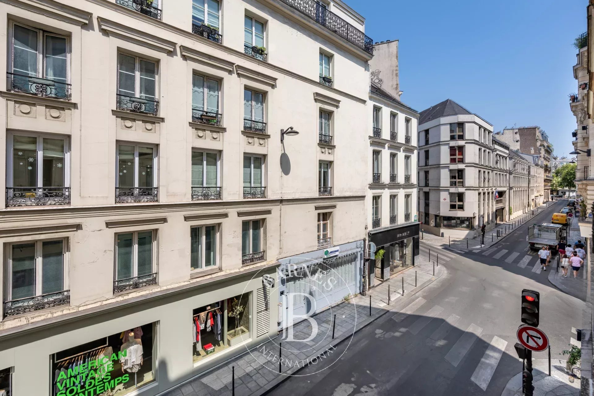 Daire Paris 3ème - picture 12