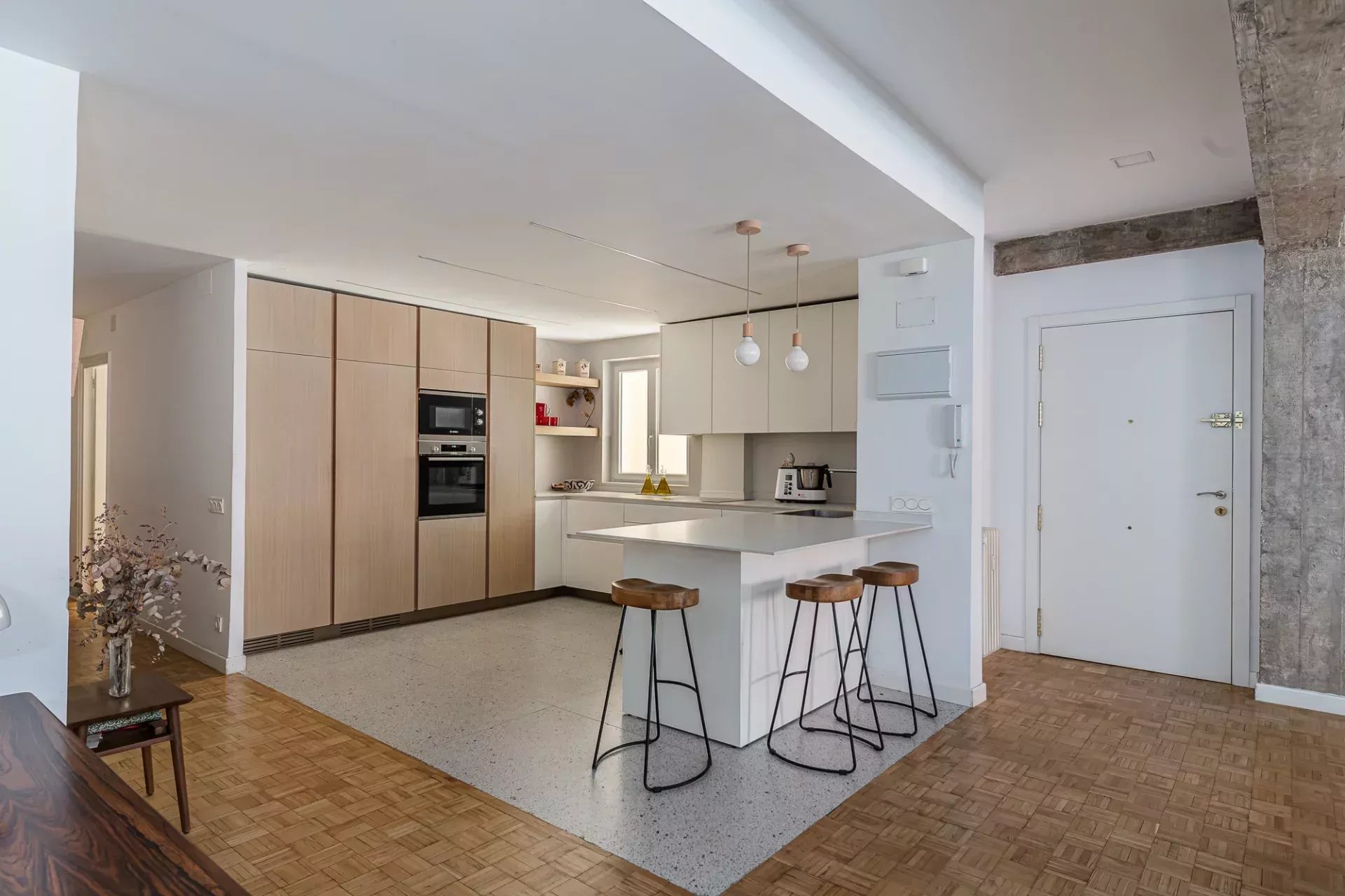 Madrid - Centro – Bright Renovated Exterior Apartment - picture 16