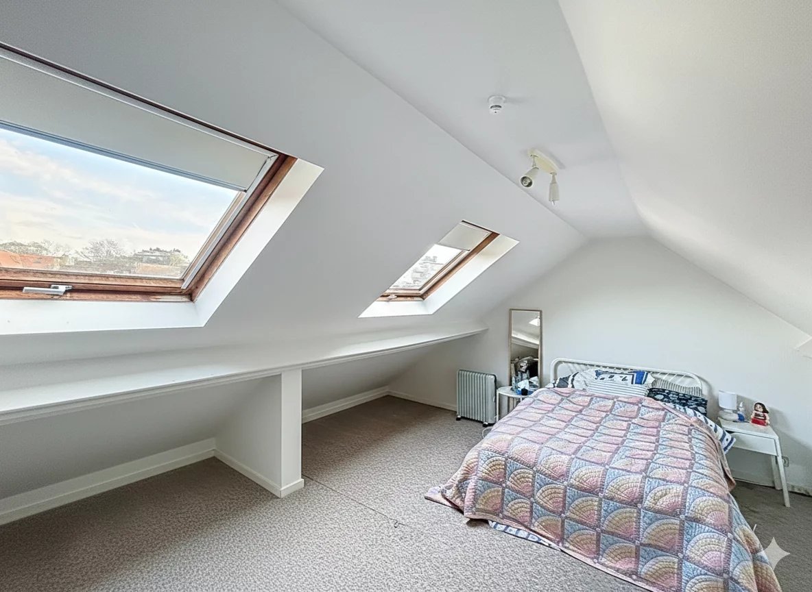 Large and elegant Brussels house with rear house