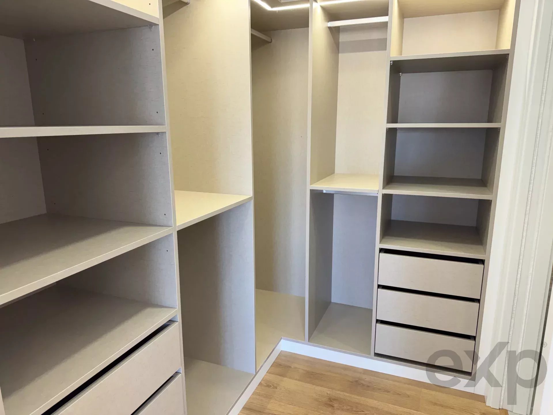 Modern 3-bedroom apartment with 142m² in Seixal 85506239 image 28