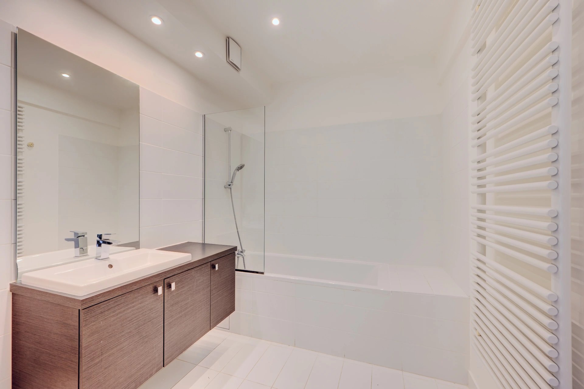 3 Bedroom Apartment/Flat's Image 12