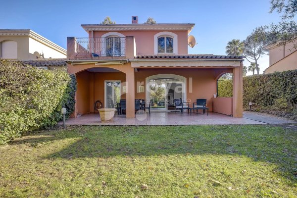 Villa with garden in a gated estate – Royal Mougins Golf — photo 2
