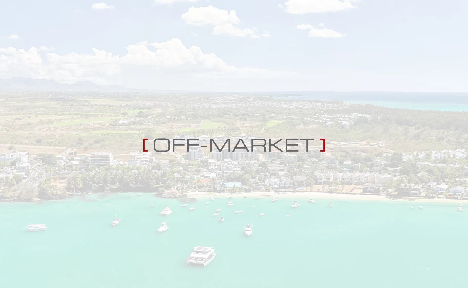 Exceptional Duplex Penthouse with Panoramic Sea Views – Pointe aux Canonniers